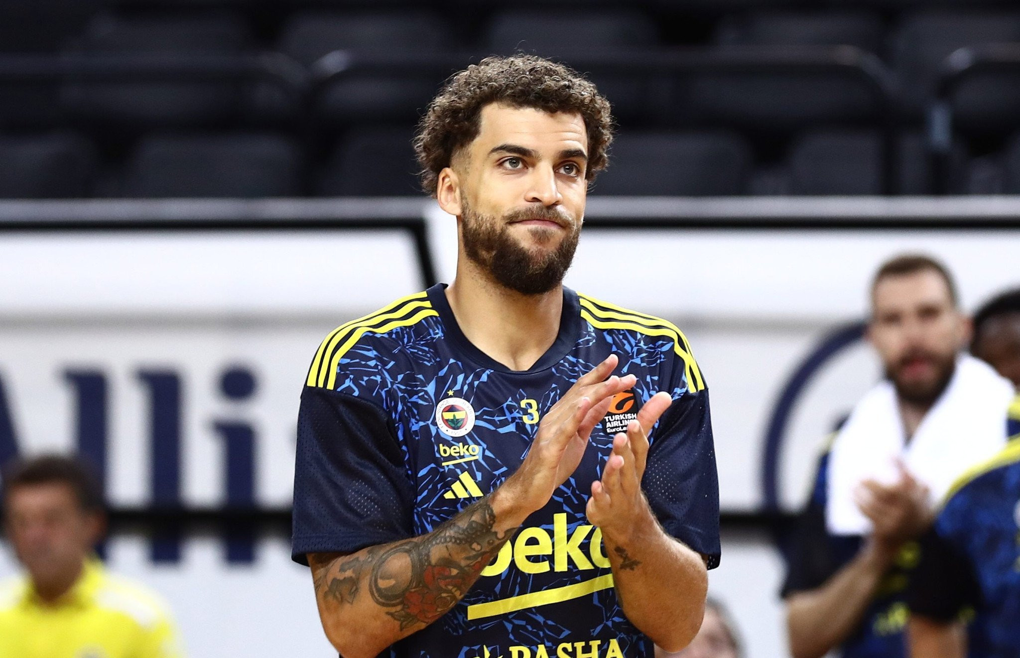 Ο Γουίλμπεκιν επιστρέφει στη δράση για την Φενέρμπαχτσε μετά από έναν χρόνο