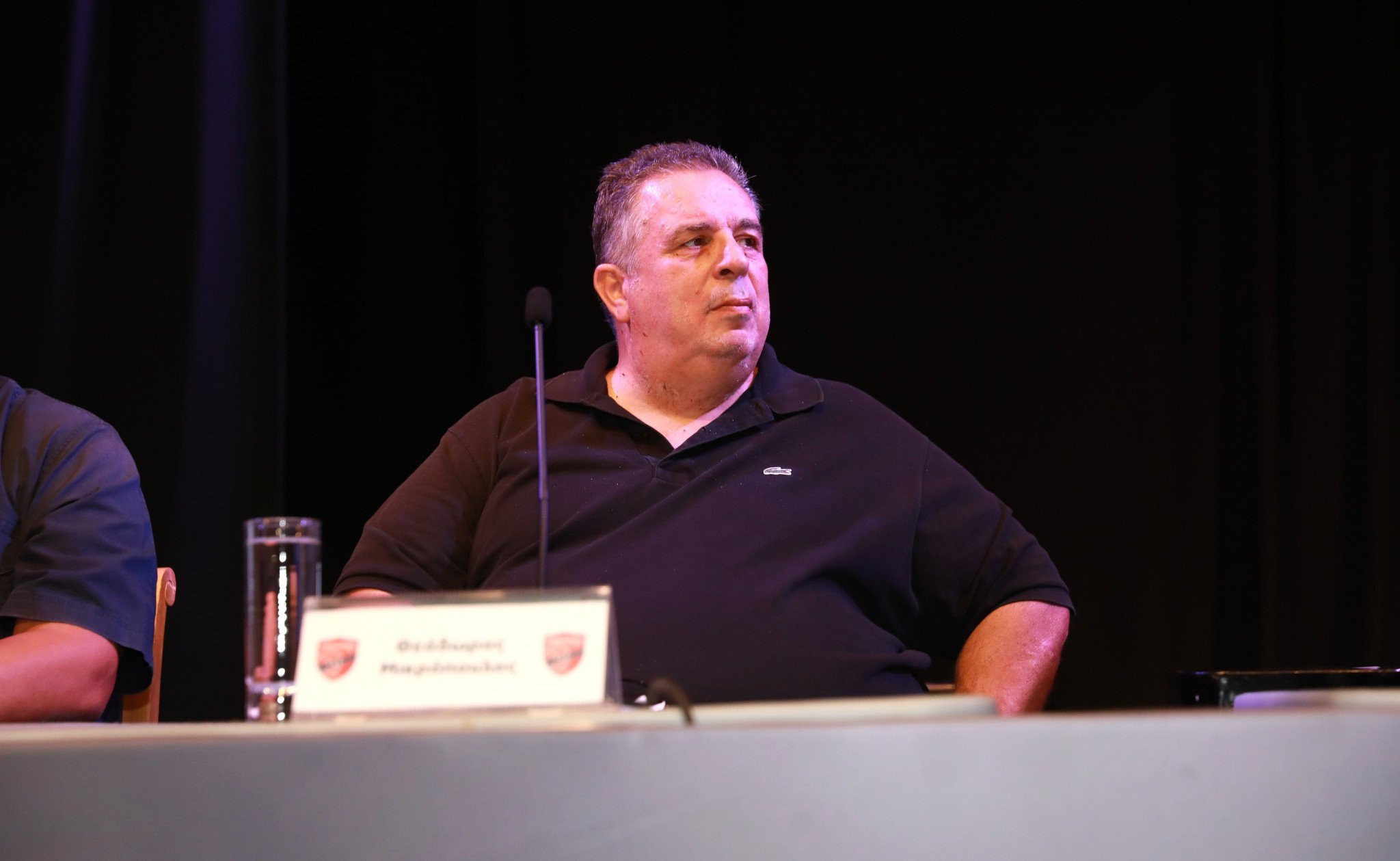 Στην προπόνηση του Πανιωνίου ο Μικρόπουλος: «Αισθάνομαι ντροπή, δεν θα ανεχτώ παρόμοια εικόνα»