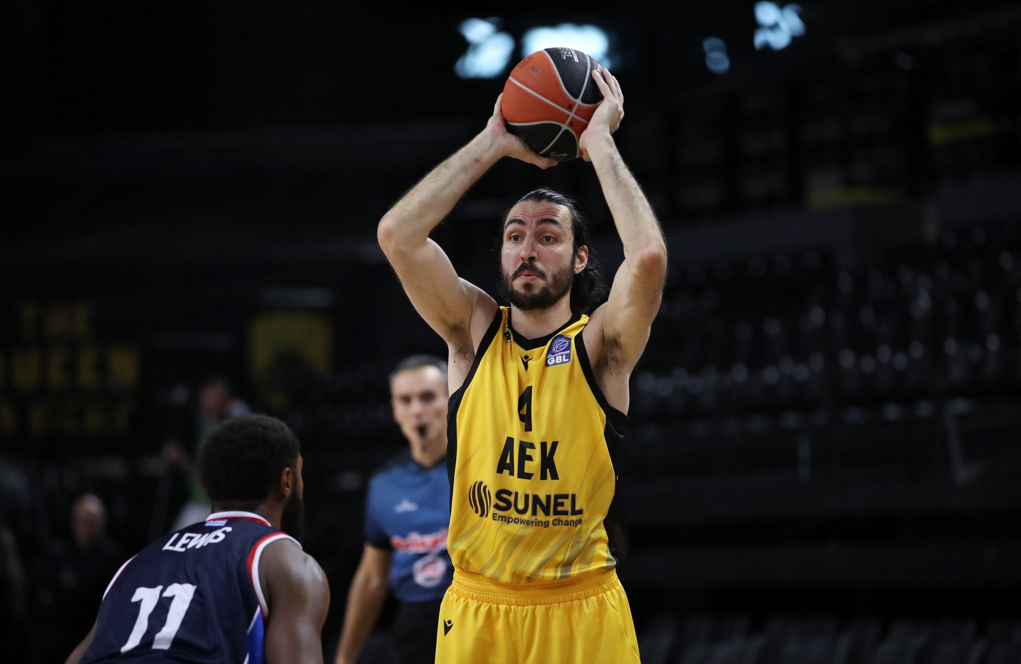 Ο Δημήτρης Κατσίβελης στο Athletiko: «Υπάρχει τρομερή ποιότητα στην ΑΕΚ, θέλουμε τον κόσμο δίπλα μας»