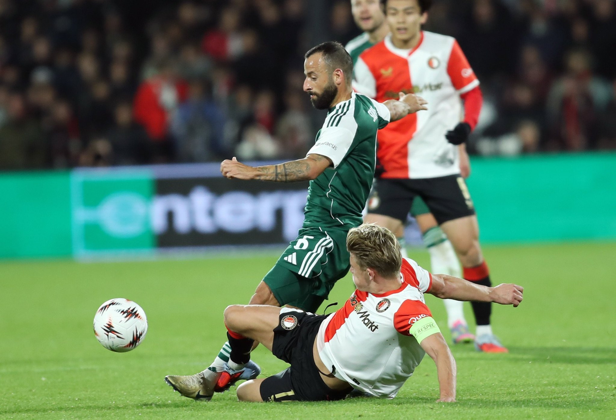 Σιώπης: «Πρέπει να καταλάβουμε σε ποιο σύλλογο είμαστε»