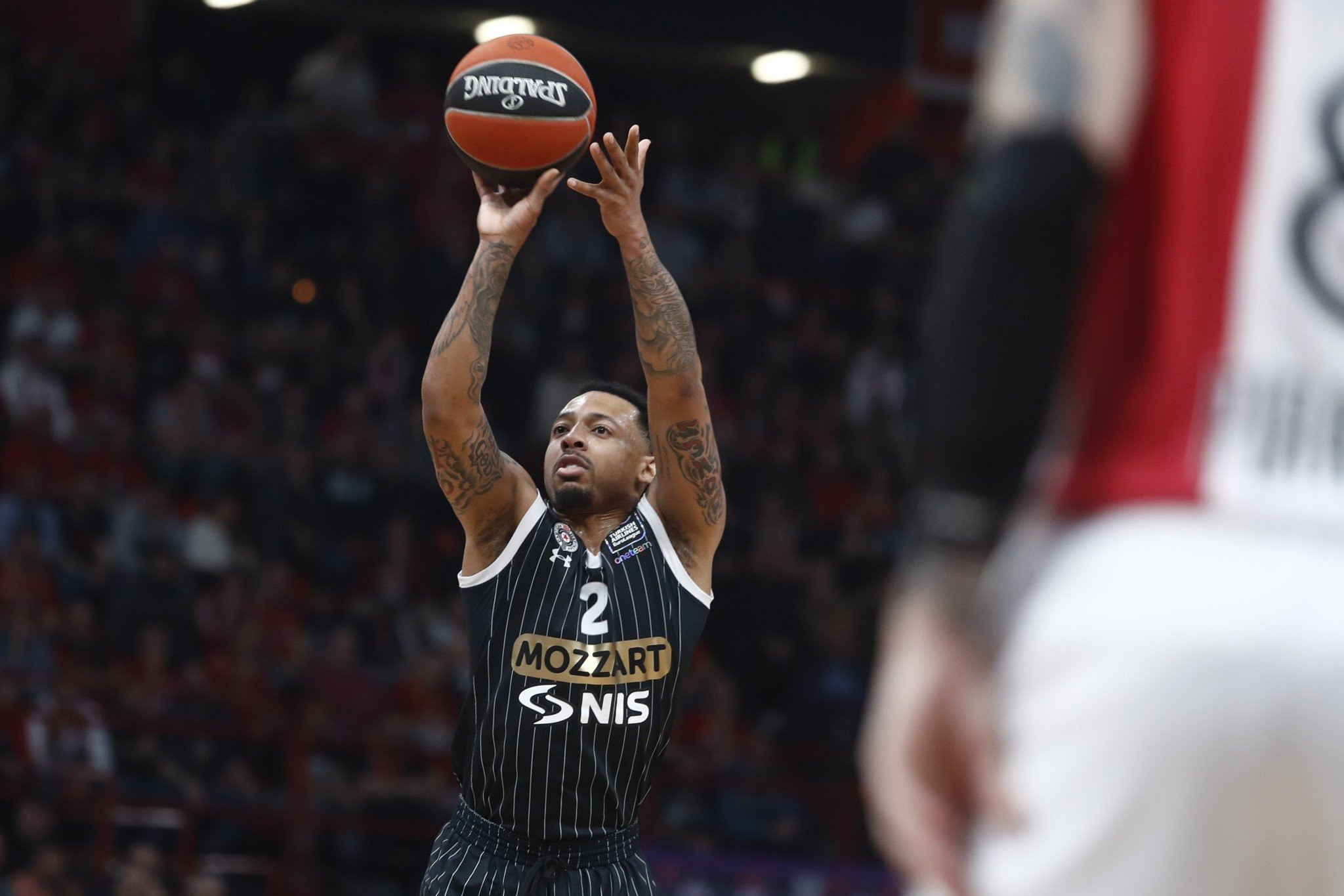 Ο τραυματισμός του Κάρλικ Τζόουνς επηρεάζει το ματς με την Παρί!