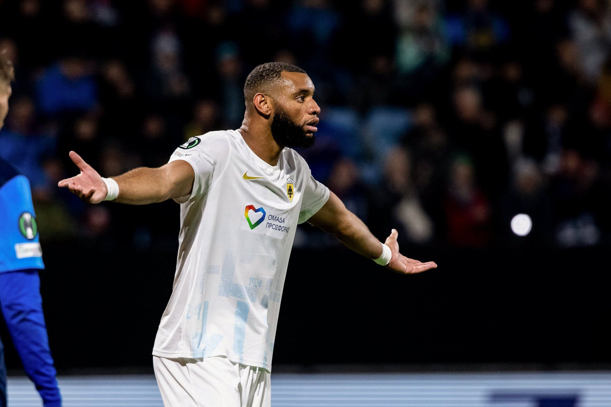 Αγωνία μέχρι την τελευταία στιγμή στην ΑΕΚ για Μουκουντί ενόψει ΠΑΟΚ