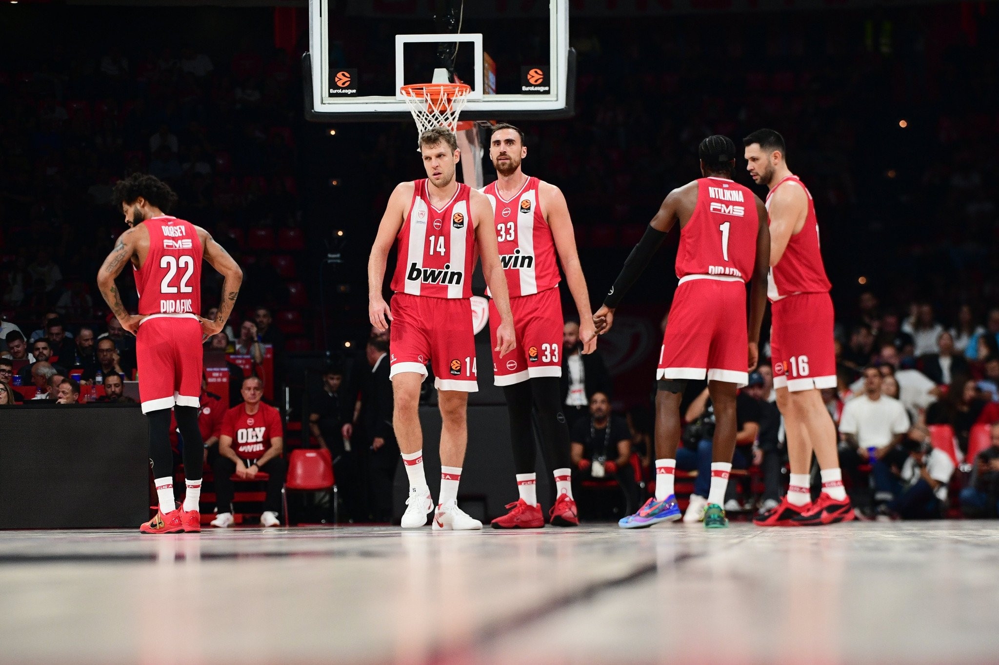 Που θα δείτε τις αναμετρήσεις Ολυμπιακός - Ηρακλής, Μύκονος - Μαρούσι για την Stoiximan GBL