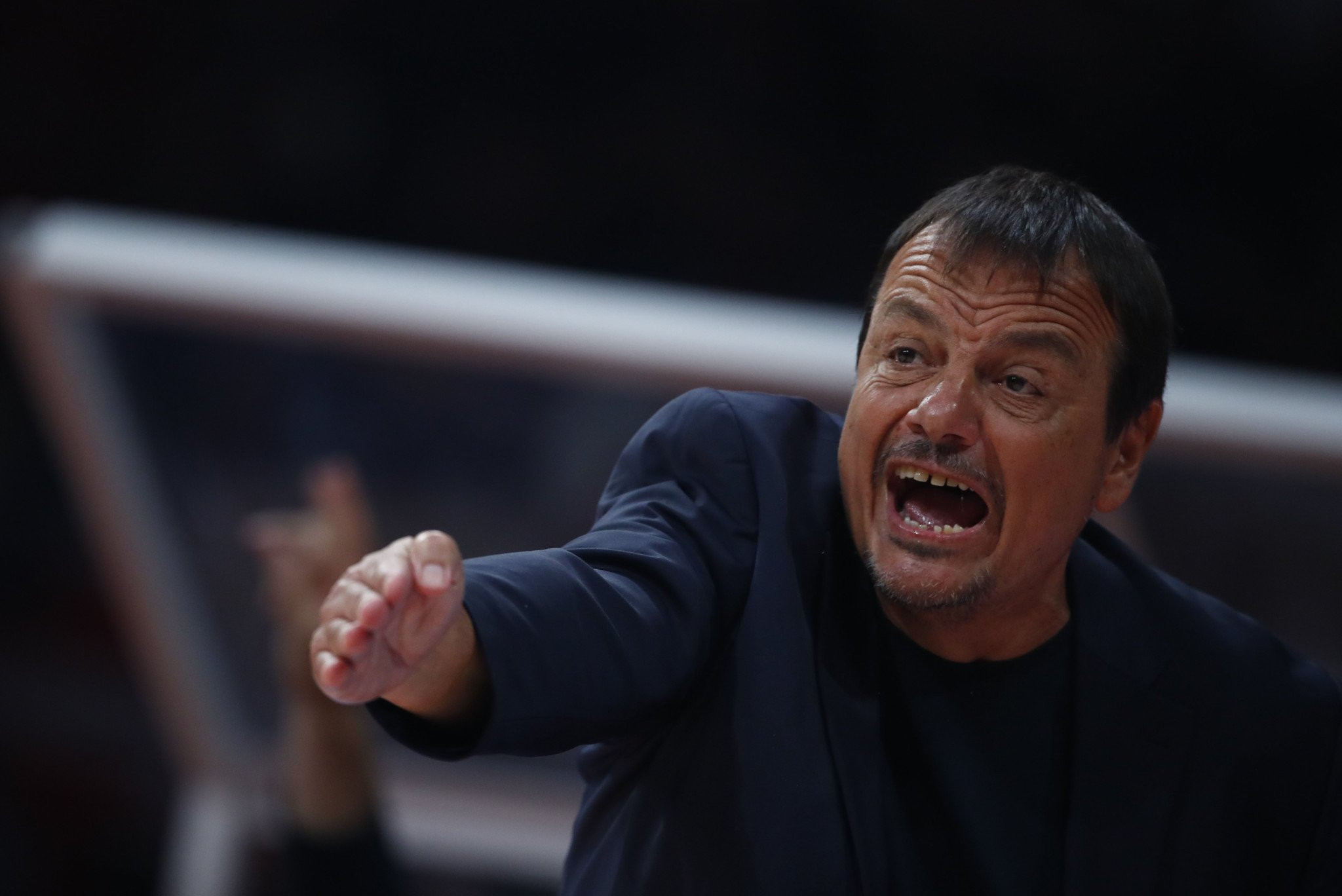 Ξέσπασμα Αταμάν για τις φάσεις του ντέρμπι στο ΣΕΦ: «Ελληνορωμαϊκή σε γήπεδο μπάσκετ»