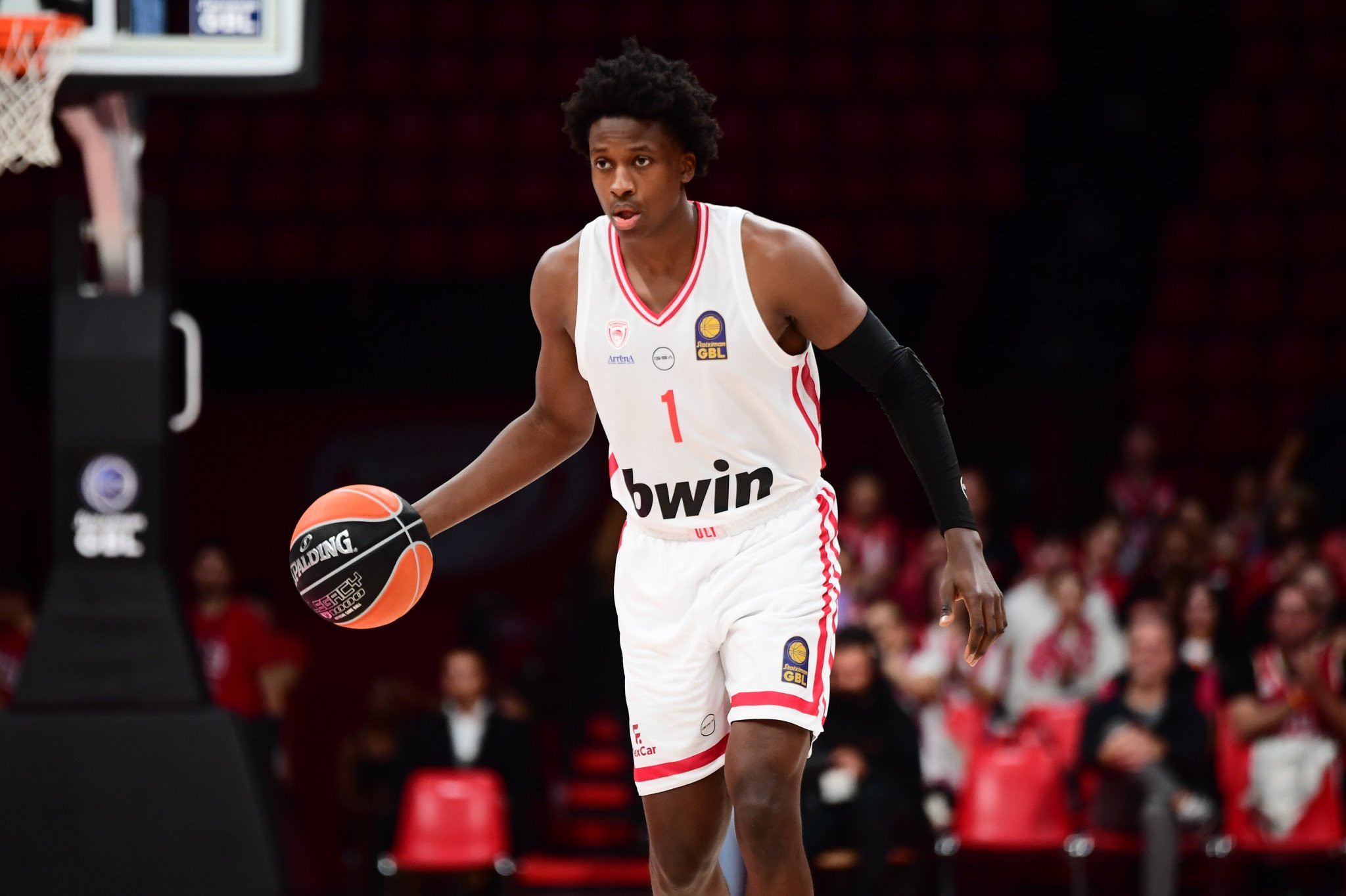 Εύκολο μεσημέρι για τον Ολυμπιακό κόντρα στον Πανιώνιο με rotation και επιστροφές