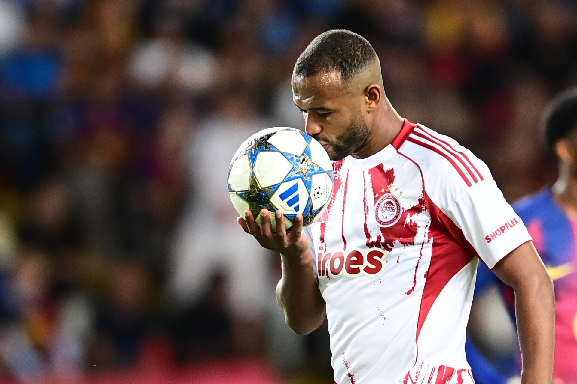 Το πρώτο γκολ του Ολυμπιακού στο Champions League με εύστοχη εκτέλεση του Ελ Κααμπί (video)