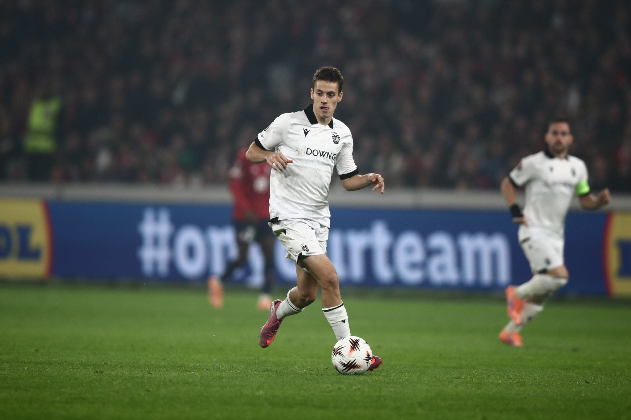 Χάνει τον Κωνσταντέλια ο ΠΑΟΚ: Θλάση έδειξαν οι εξετάσεις