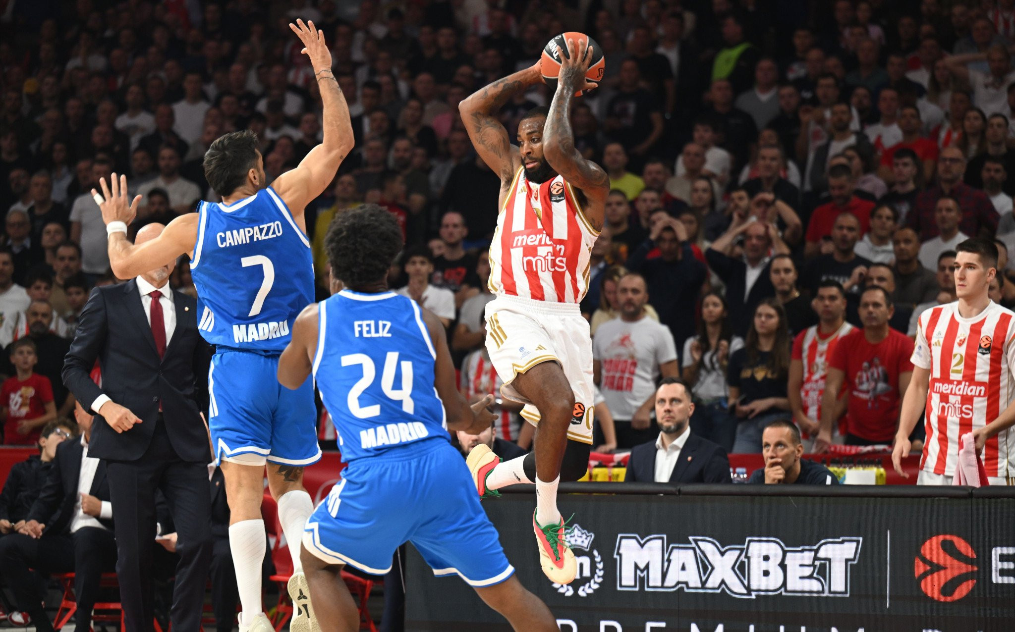 Ο Ερυθρός Αστέρας «πάτησε» τη Ρεάλ και έφτασε τις 3 σερί νίκες στην Euroleague