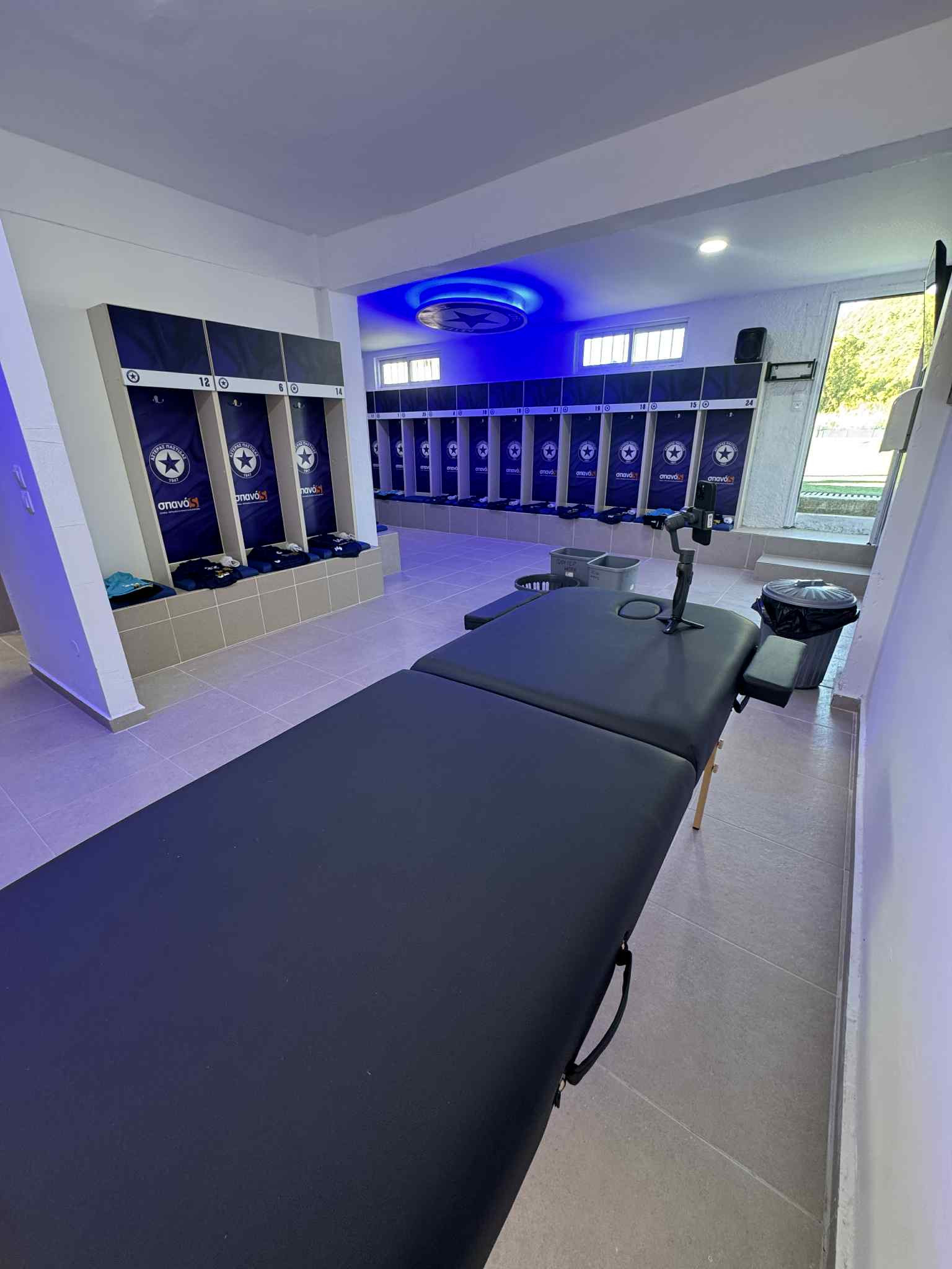 Αποδυτήρια επιπέδου... Champions League στο τοπικό Δωδεκανήσου από ερασιτεχνική ομάδα - Ενας πρώην ποδοσφαιριστής ο δημιουργός! (photos)