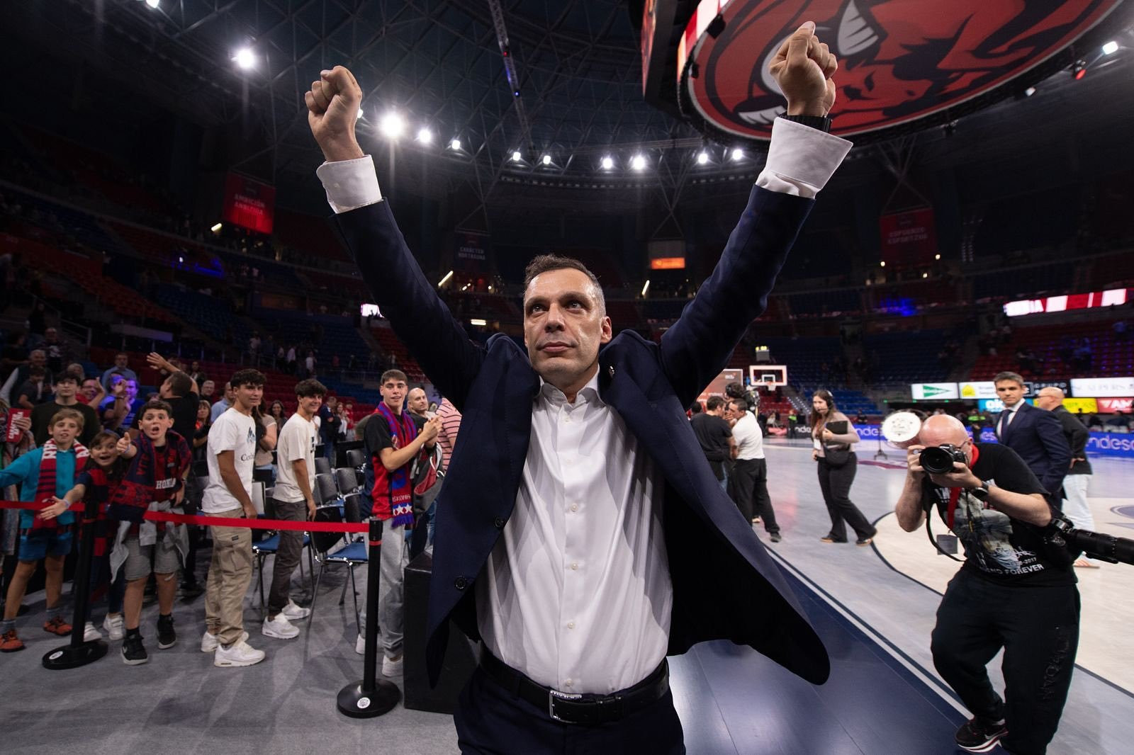 Ο Γκαλμπιάτι «έκραξε» παίκτη του on air: «Ήσουν απαίσιος!» (video)