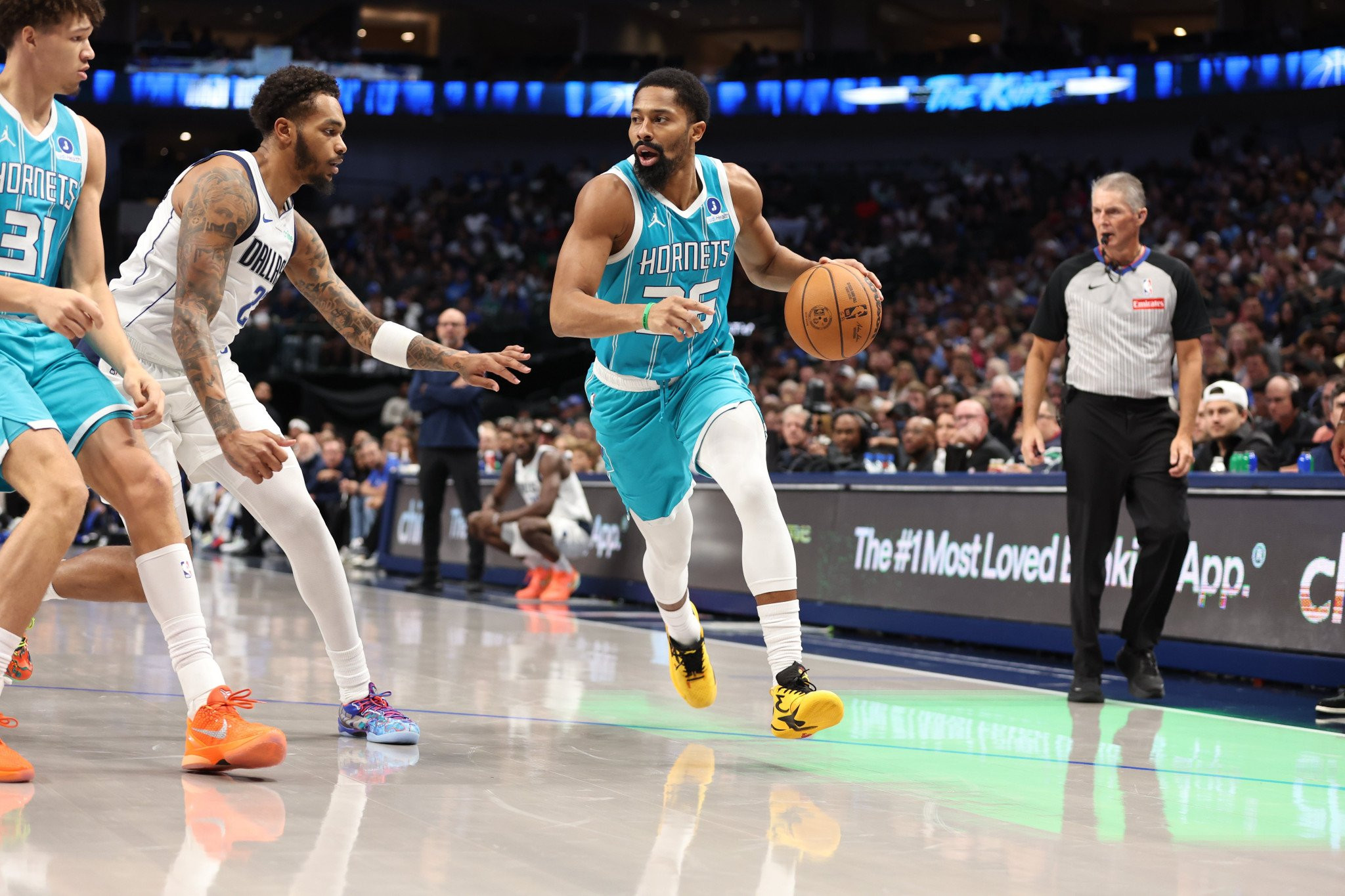 Έτοιμος να κάνει το βήμα στην Ευρώπη ο Ντινγουίντι - Μιλά και με την Εφές