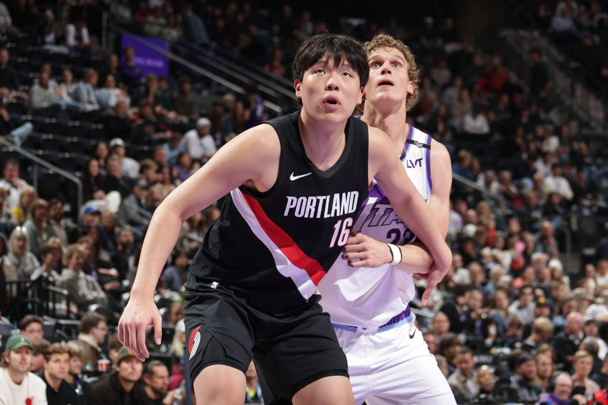 Ο Κινέζος rookie των Μπλέιζερς έβαλε τα κλάματα επειδή αποβλήθηκε με έξι φάουλ σε φιλικό (video)