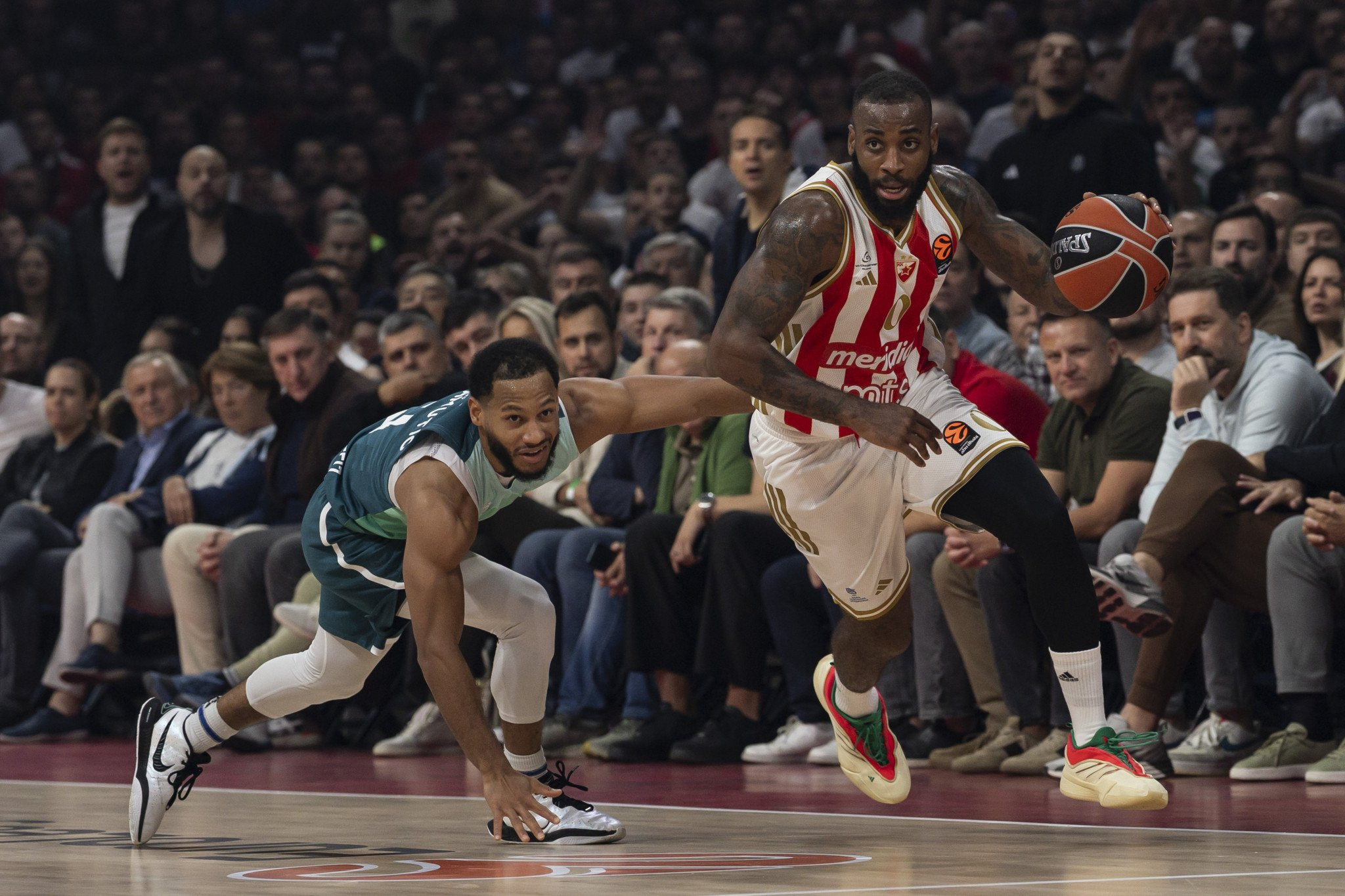 ΄Ένα ξέσπασμα αρκούσε στον Ερυθρό Αστέρα, που άφησε στον πάτο την Μπασκόνια