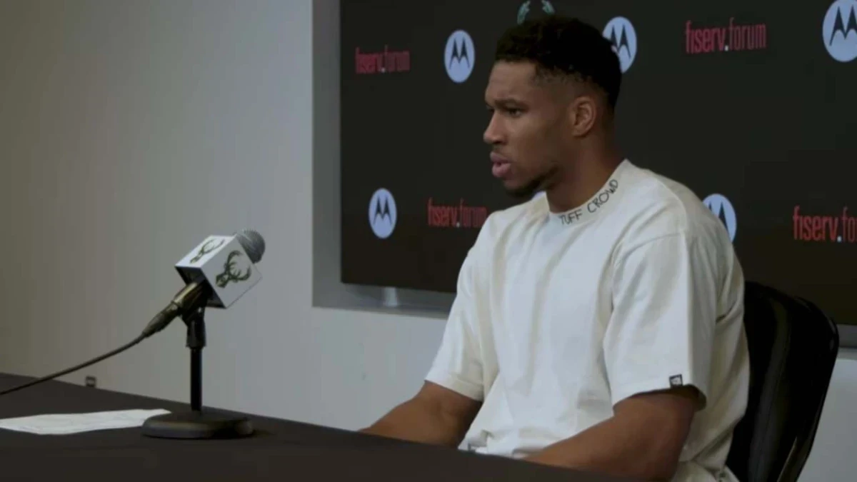 Ο Γιάννης Αντετοκούνμπο ξέσπασε κι υπερασπίστηκε τον Στέφανο Τσιτσιπά (video)