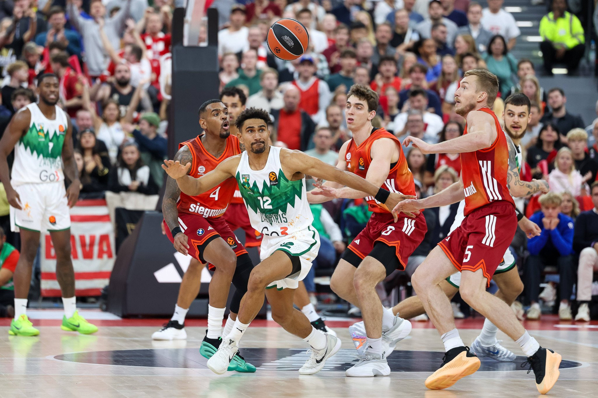 Η Ζάλγκιρις παρέλασε στο Μόναχο και παρέμεινε μόνη πρώτη - αήττητη στην Euroleague