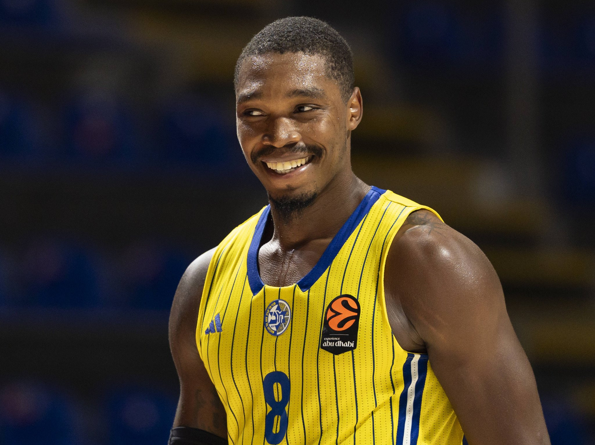 Λόνι Γουόκερ «on fire»: 23 πόντους με 5/5 τρίποντα στο πρώτο ημίχρονο κόντρα στη Ρεάλ (video)