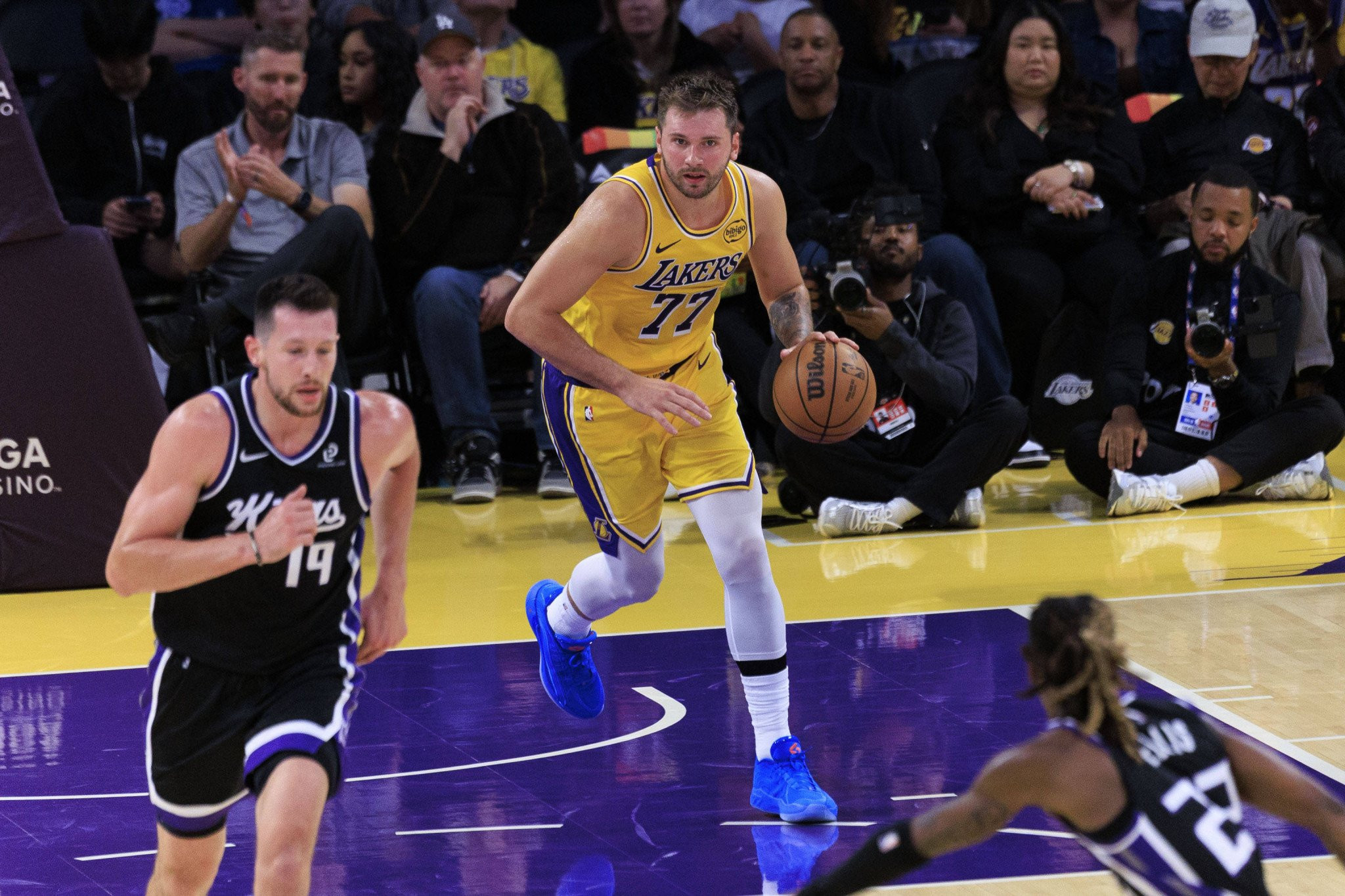 Μετά το... καυτό ξεκίνημα ο Ντόντσιτς μπαίνει στον «πάγο» - Εκτός δράσης με πρόβλημα στο πόδι