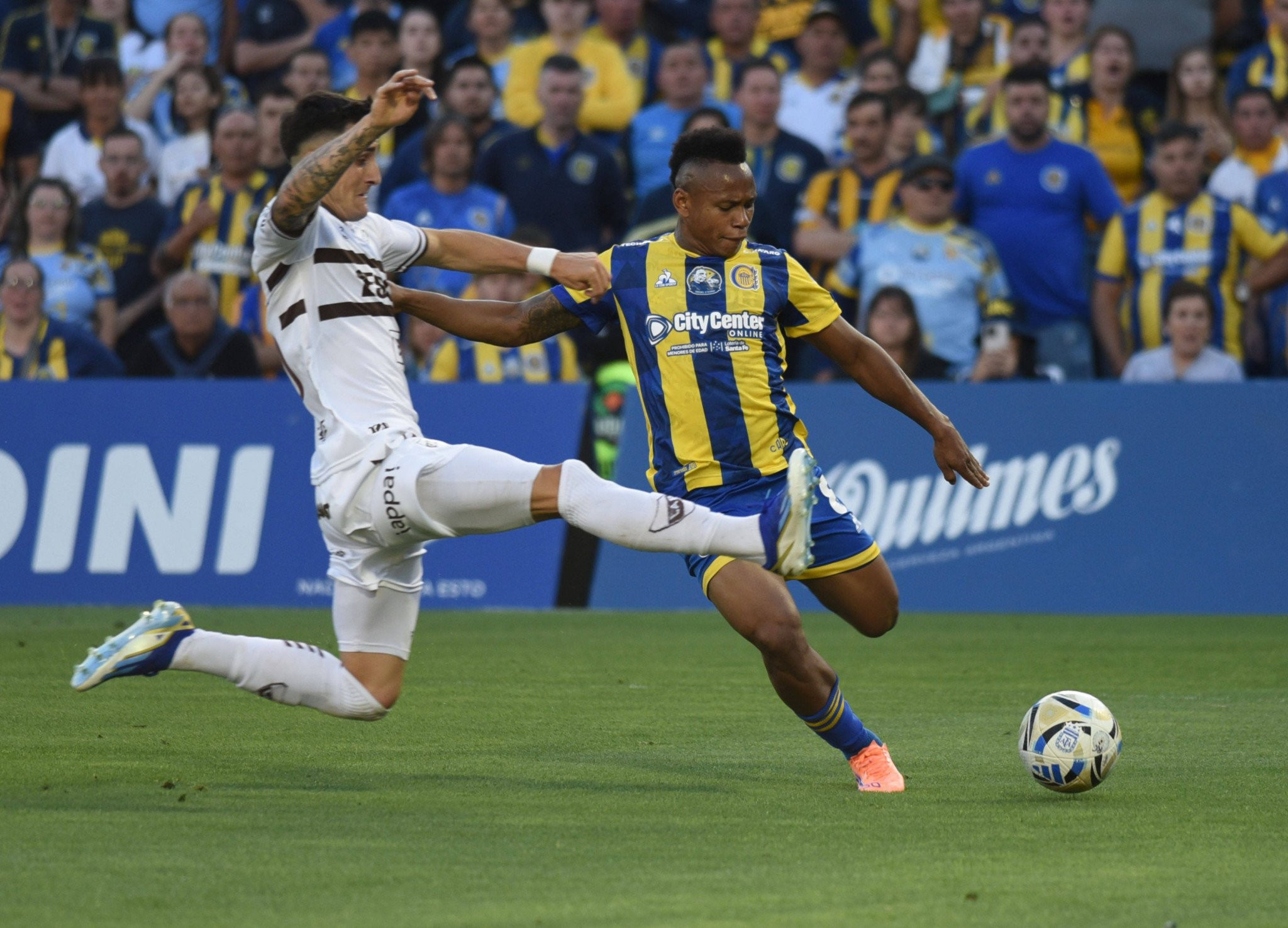 Τέταρτη σερί νίκη της Ροζάριο του Ντι Μαρία που «βύθισε» κι άλλο την Πλατένσε!