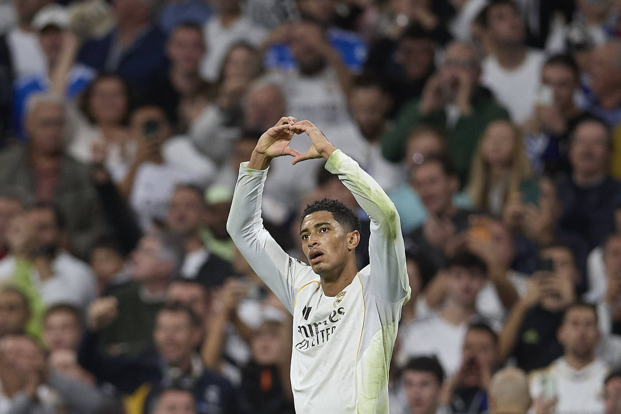 Συνεχίζει να... σπάει κοντέρ ο Μπέλιγχαμ - Κατέρριψε ιστορικό ρεκόρ του Κασίγιας στο Champions League