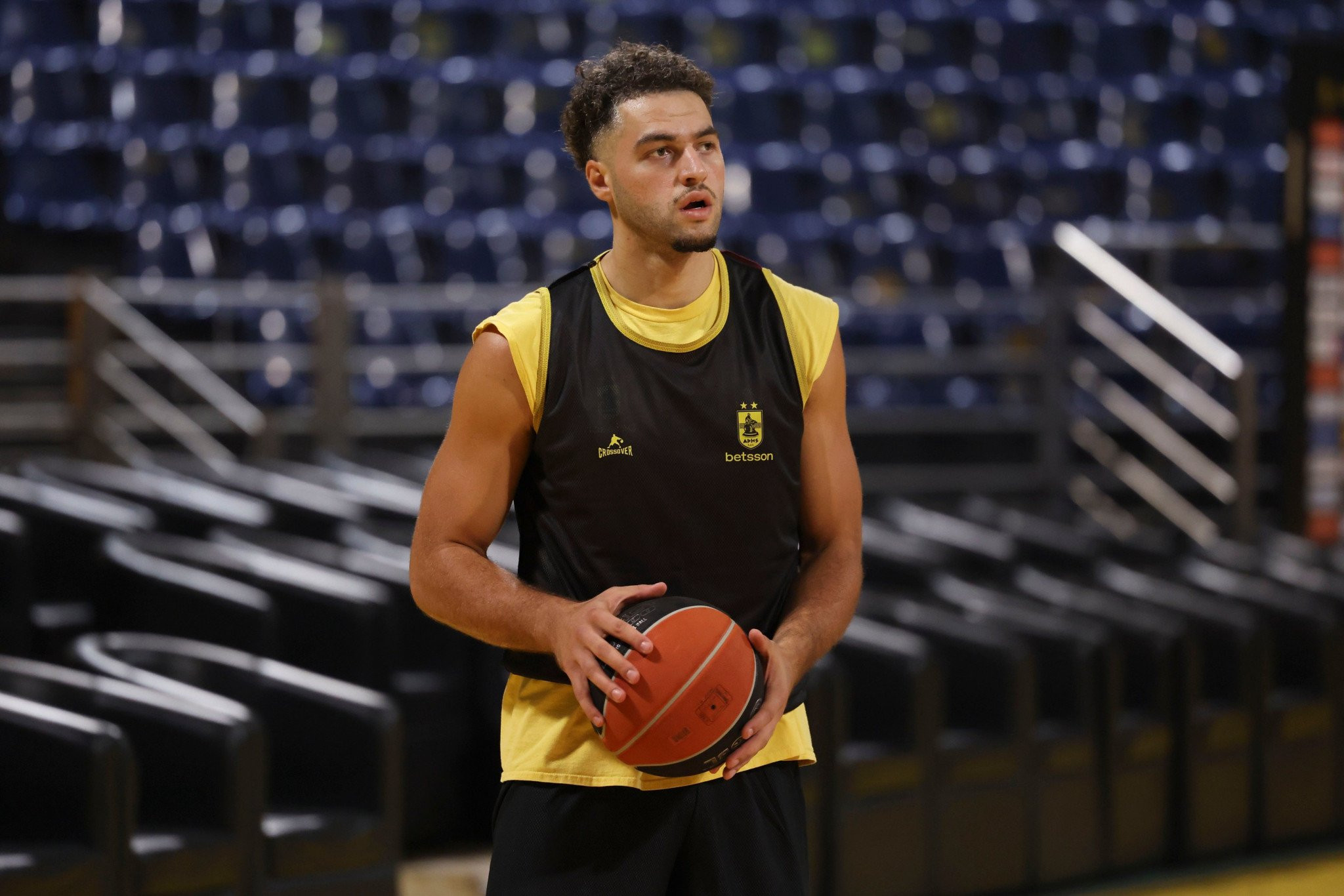 Επίσημο: Στον Άρη ο Άλεξ Μερκβιλάντζε