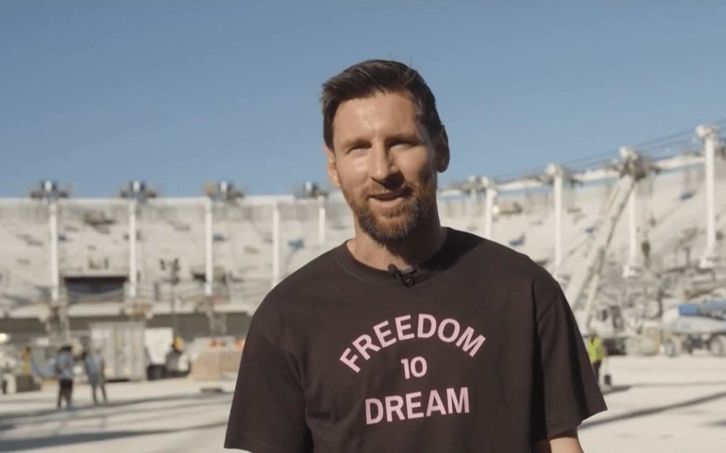 Ο Μέσι πήγε στην Ινδία, προκάλεσε χάος, αλλά δεν άγγιξε μπάλα και υπήρχε λόγος εκατομμυρίων που δεν το έκανε