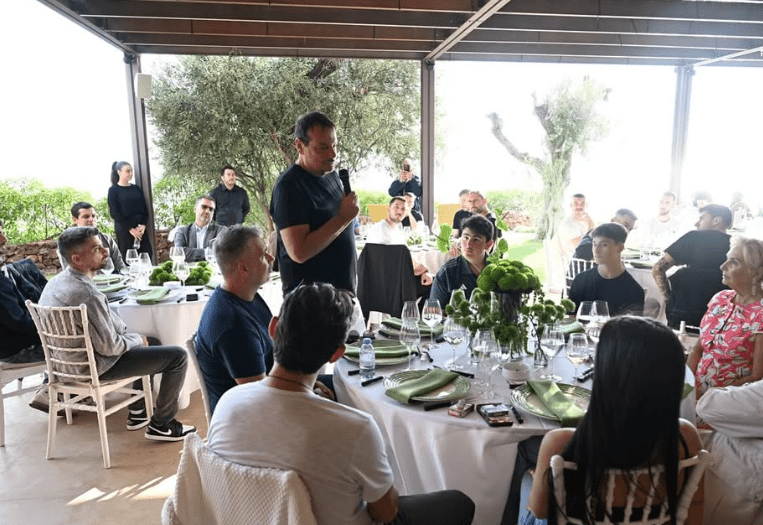 Όλος ο Παναθηναϊκός στο Σούνιο - Τραπέζι από τον Δημήτρη Γιαννακόπουλο