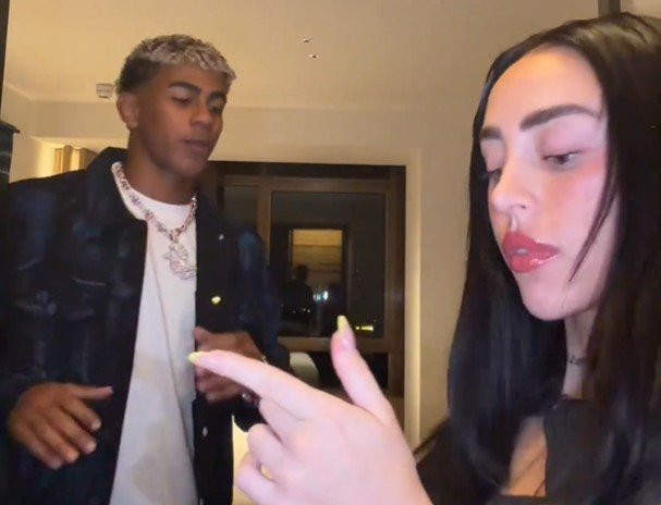 Η Νίκι Νικόλ ξέχασε ήδη τον Γιαμάλ - Αυτός είναι ο νέος έρωτάς της