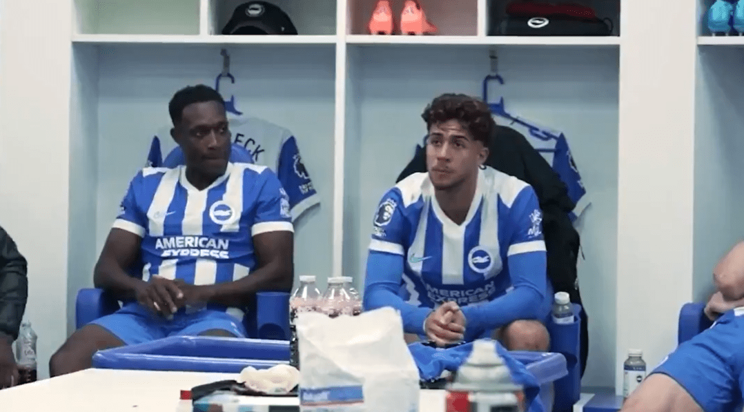 Ο Γουέλμπεκ «μίλησε» ελληνικά για χάρη του Κωστούλα!