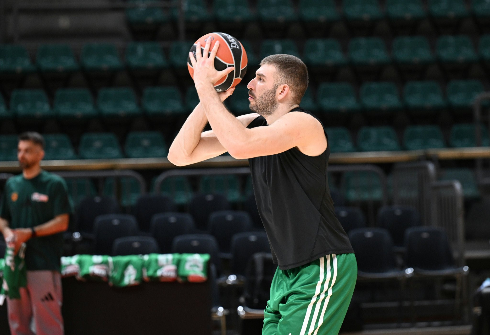 Χουάντσο και Ρογκαβόπουλος δοκίμασαν στο ζέσταμα και θέλουν να παίξουν - Ο Αταμάν την τελική απόφαση (video)