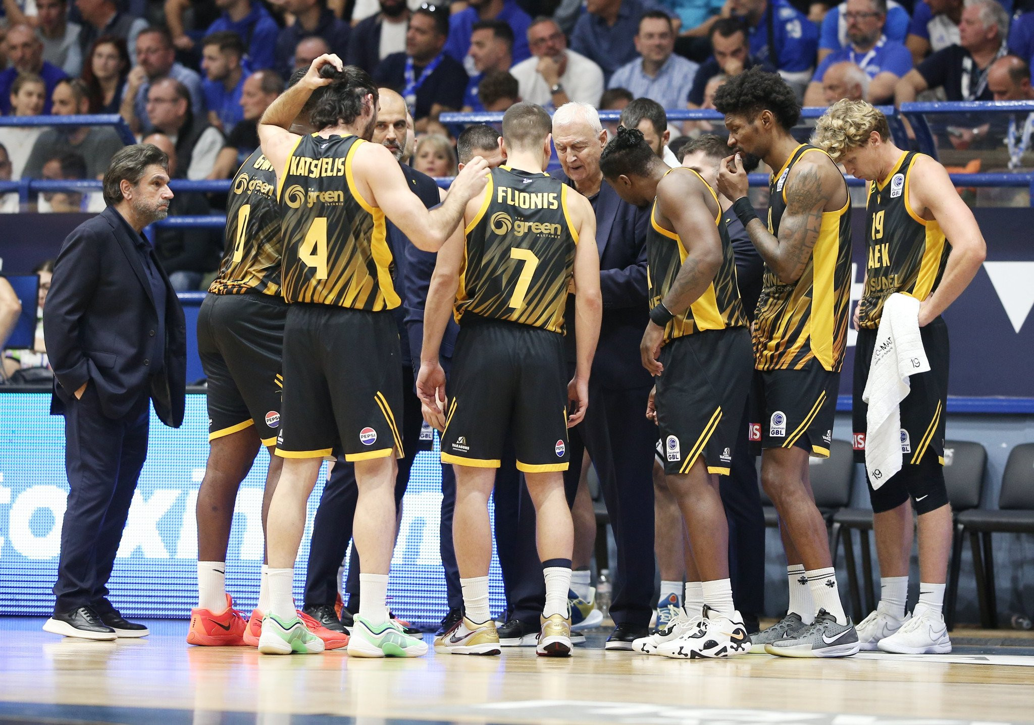 Η ΑΕΚ πρέπει να γυρίσει το... τσιπάκι στο Περιστέρι