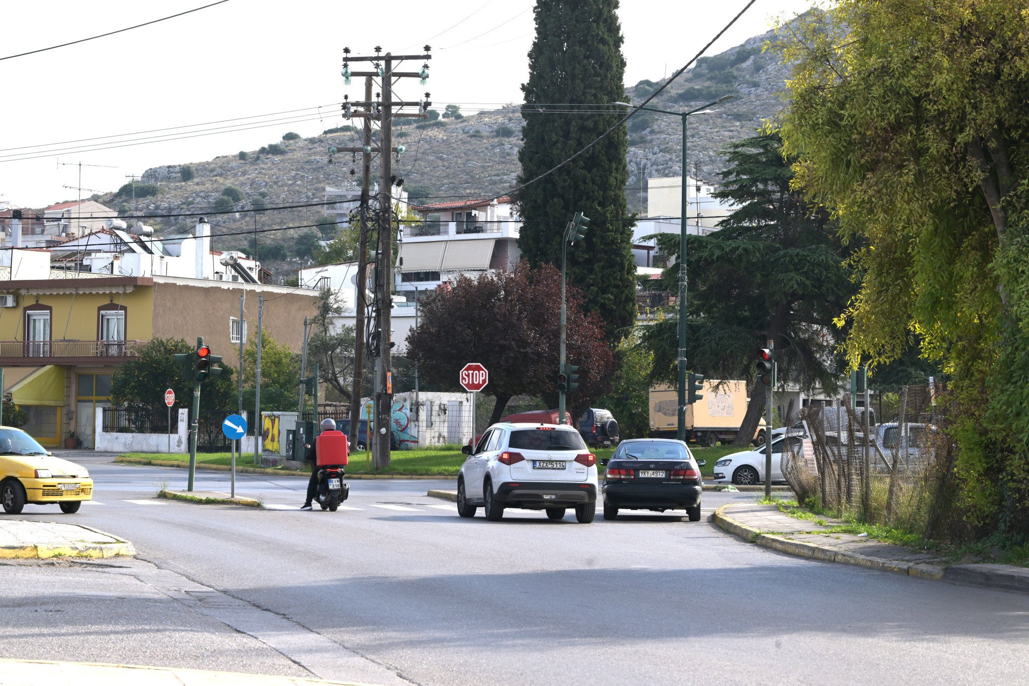 Σοκάρουν οι εικόνες από τον τόπο της δολοφονίας του νεαρού άνδρα στη Χαλκίδα