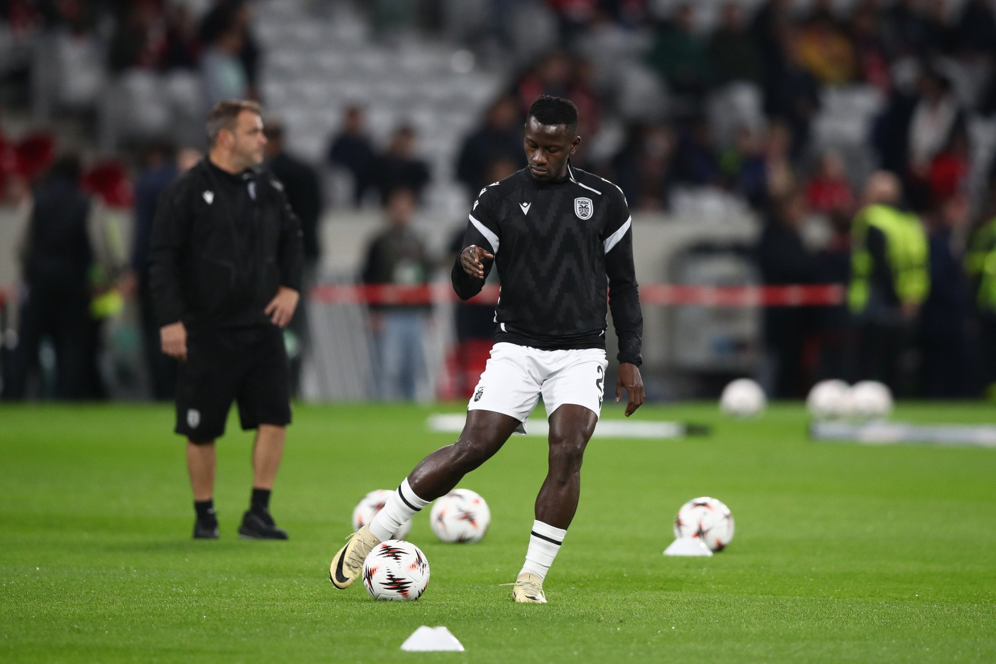 Eξετάσεις για Καμαρά, χάνει Βόλο ο Κεντζιόρα