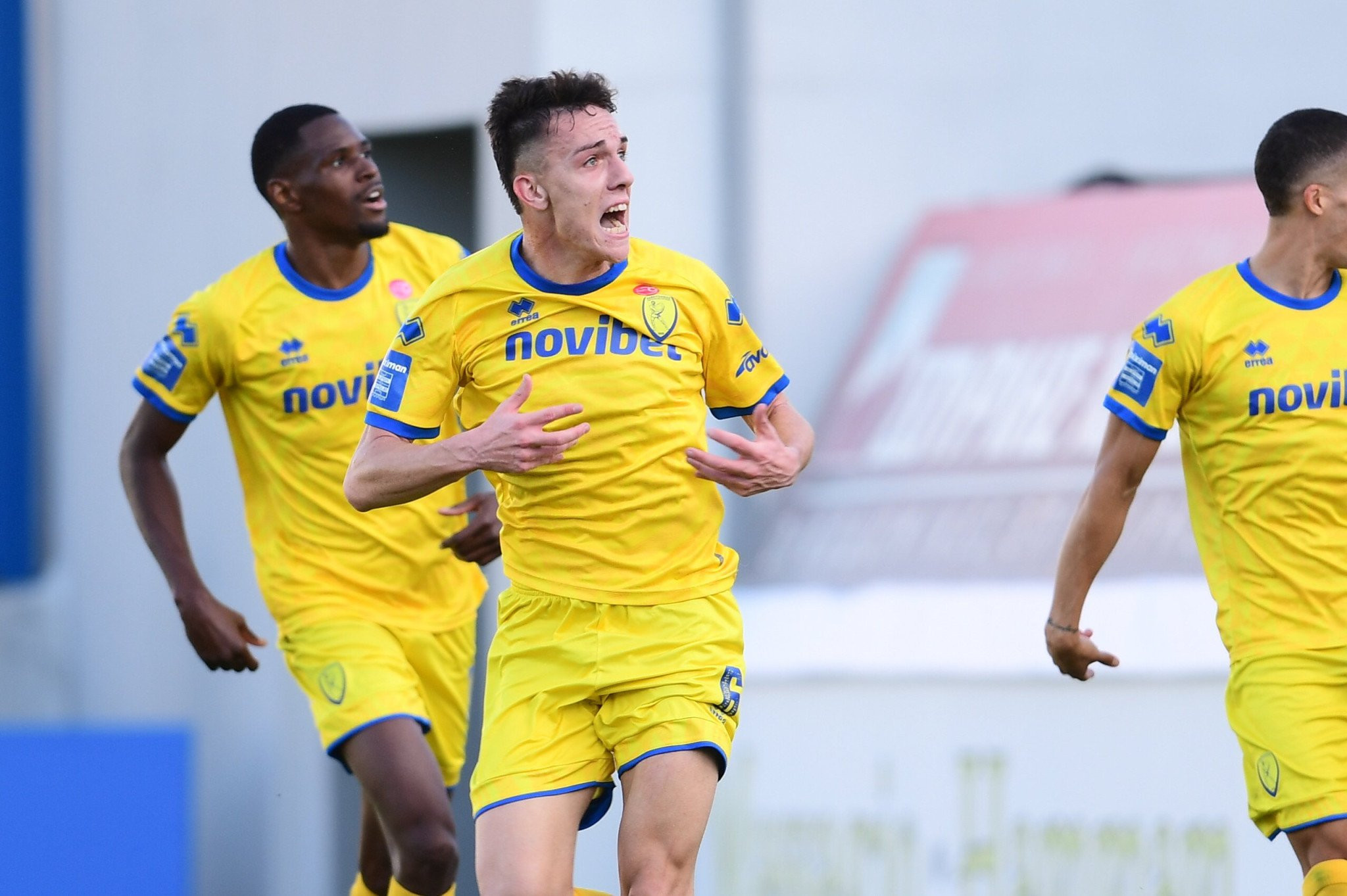 Ποιος είναι ο 20χρονος Σωτήρης Κοντούρης - Τον θέλουν Ολυμπιακός, ΑΕΚ, Παναθηναϊκός και ΠΑΟΚ