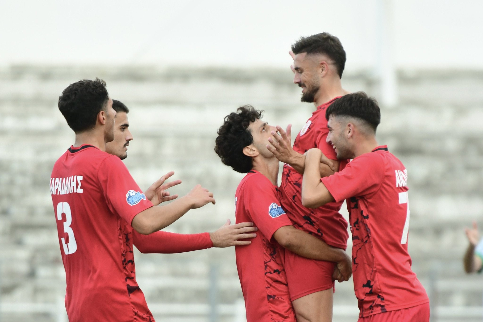 Μεγάλο «διπλό» του Καμπανιακού μέσα στον Μακεδονικό