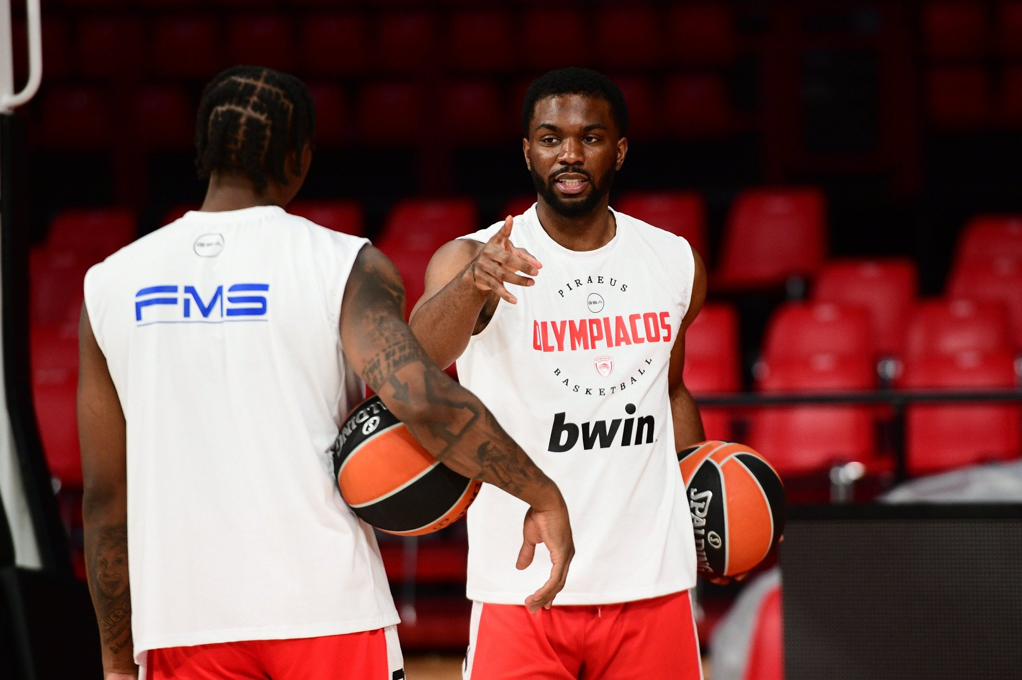 Ντεμπούτο με τον Ολυμπιακό για τον Έβανς 491 ημέρες μετά!