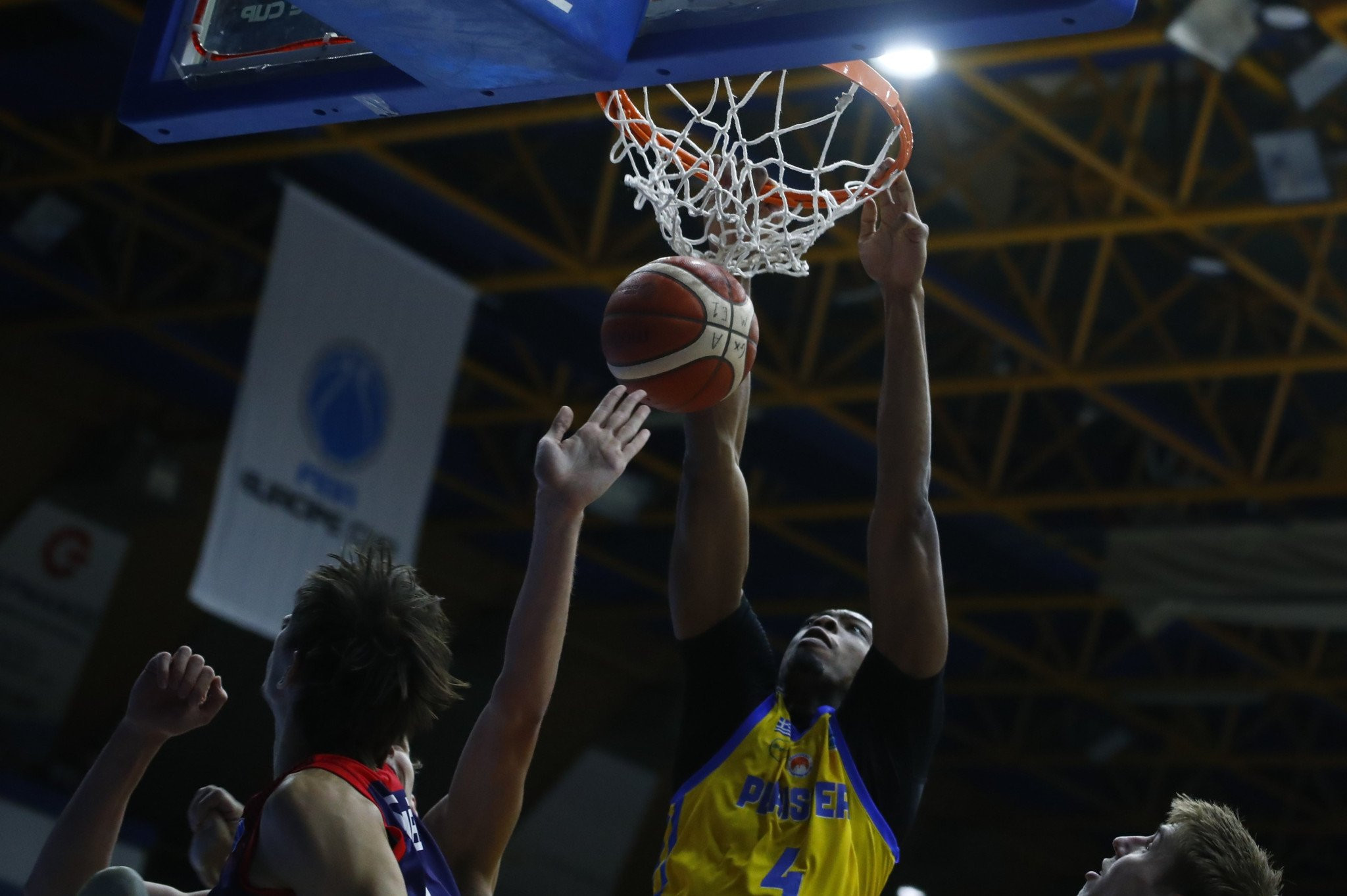 Το Περιστέρι κέρδισε την Μπρνο και διατήρησε το αήττητο στο Europe Cup