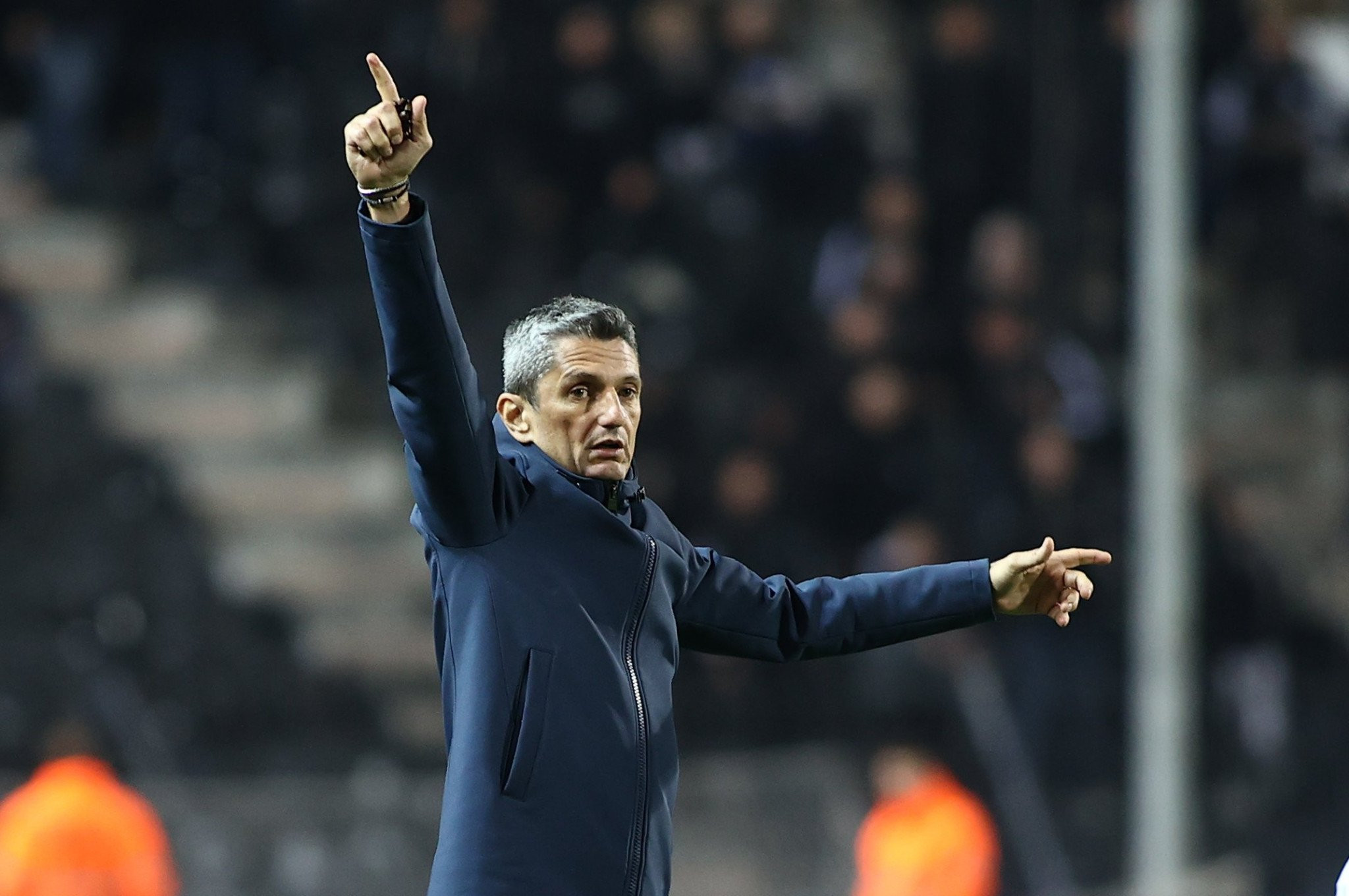 Χαστάς στο «BACK2ΜΠΑΚ»: «Τα πλάνα του Λουτσέσκου ενόψει Γιουνγκ Μπόις και το κλίμα μετά το μνημόνιο για τη Νέα Τούμπα» (video)