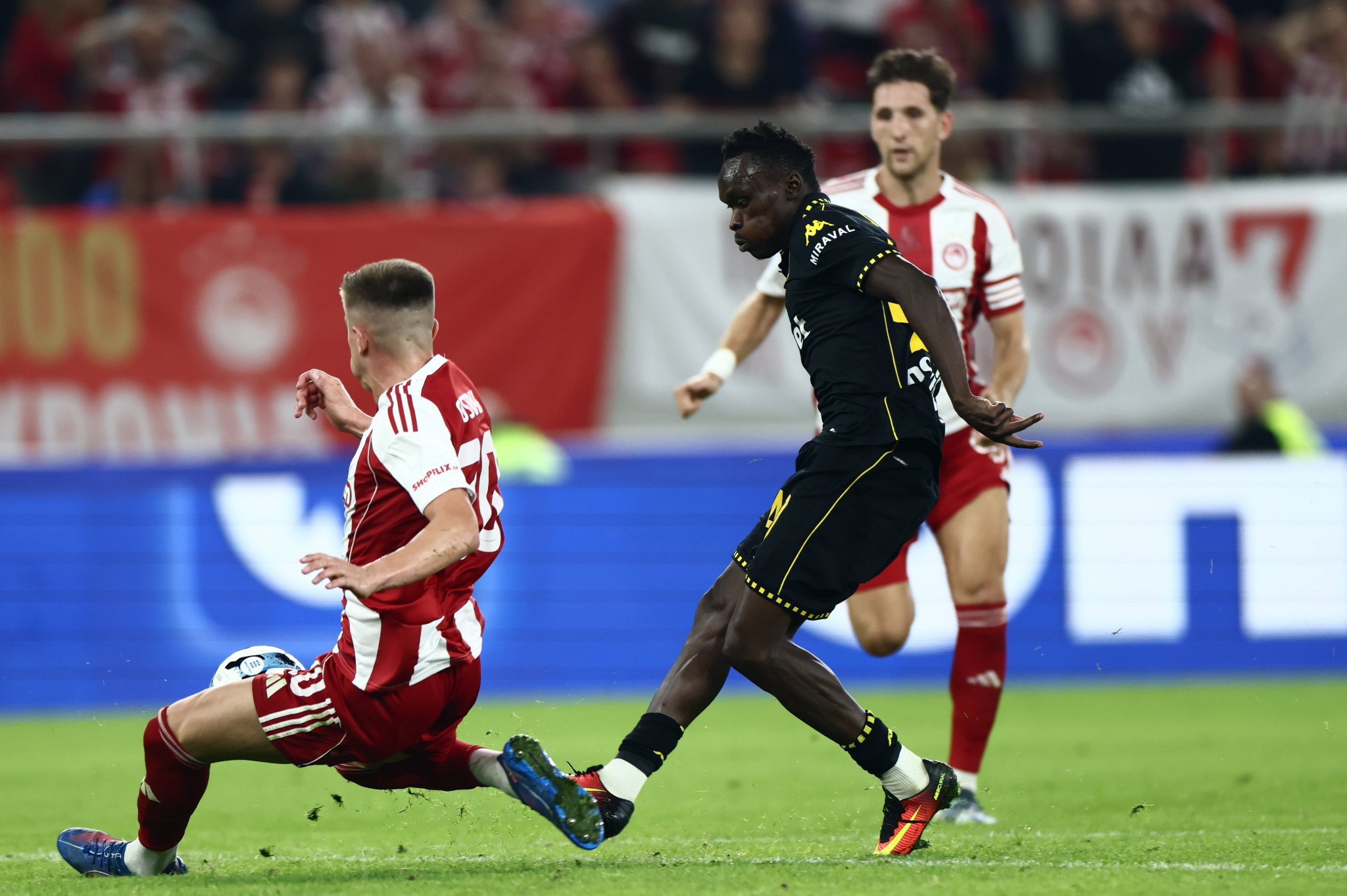 «Tipsbladet»: «Ο Πιόνε Σίστο φεύγει;»