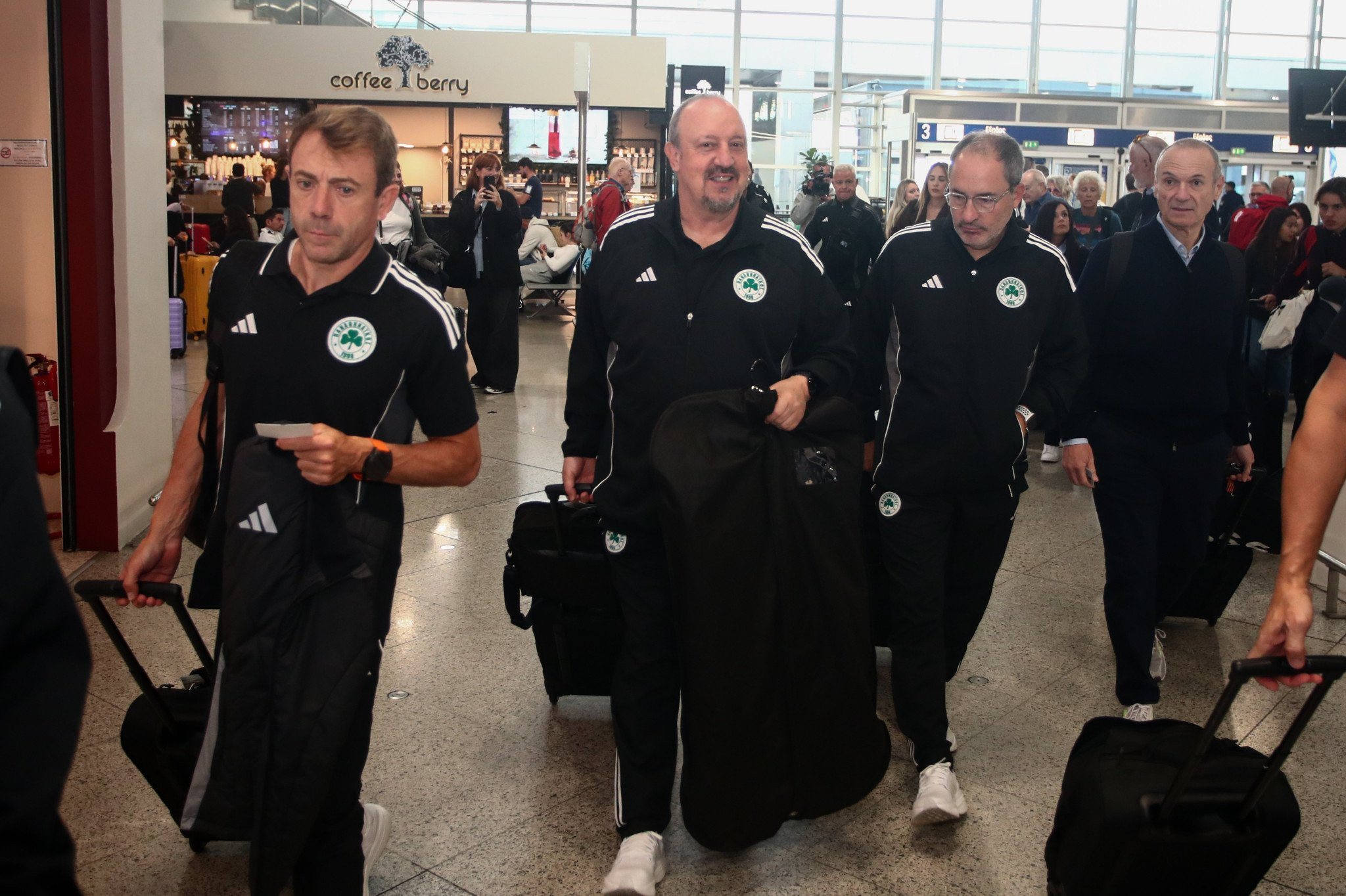 Γουλής στο «BACK2ΜΠΑΚ»: «Πώς θα διαχειριστεί το ρόστερ ο Μπενίτεθ με Μάλμε και ΠΑΟΚ - Τι ισχύει με τους τραυματίες» (video)