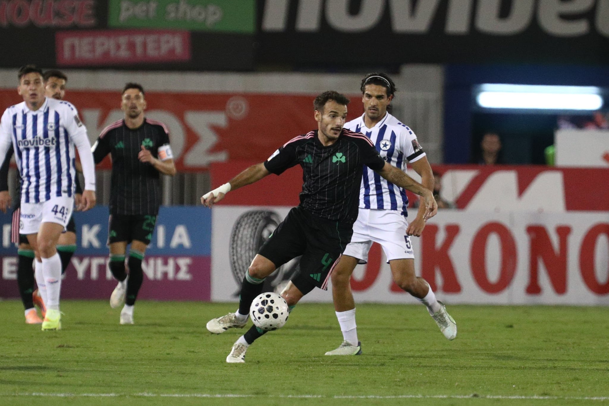 Γιατί ο Ράφα Μπενίτεθ χρίζει ηγέτη του Παναθηναϊκού στο γήπεδο τον Τσιριβέγια