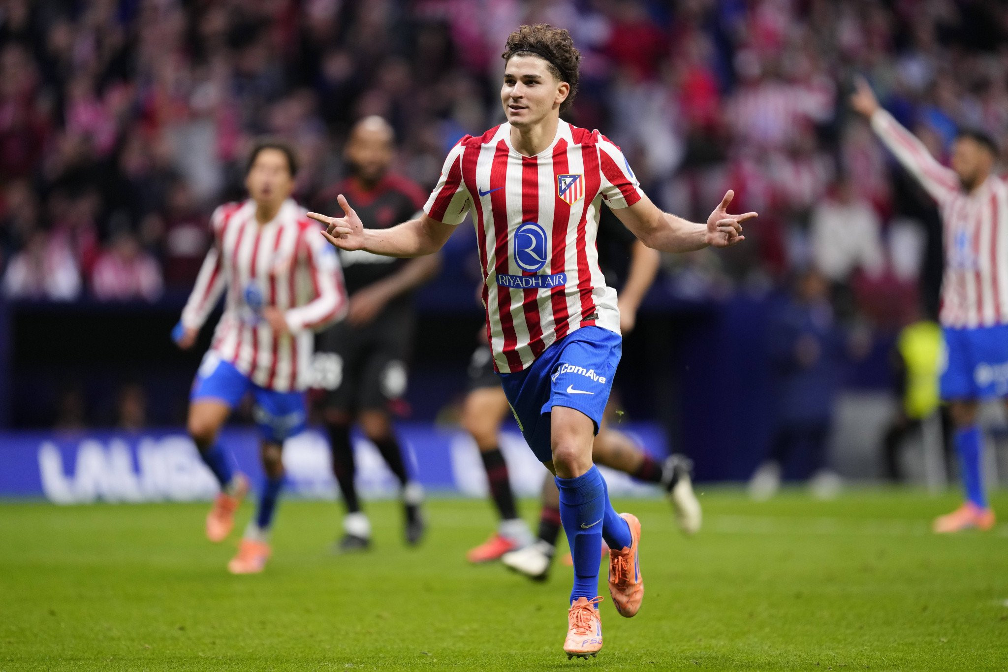 Η Ατλέτικο «λύγισε» τη Χετάφε με αυτογκόλ του Ντουάρτε και έμεινε στο κυνήγι της κορυφής