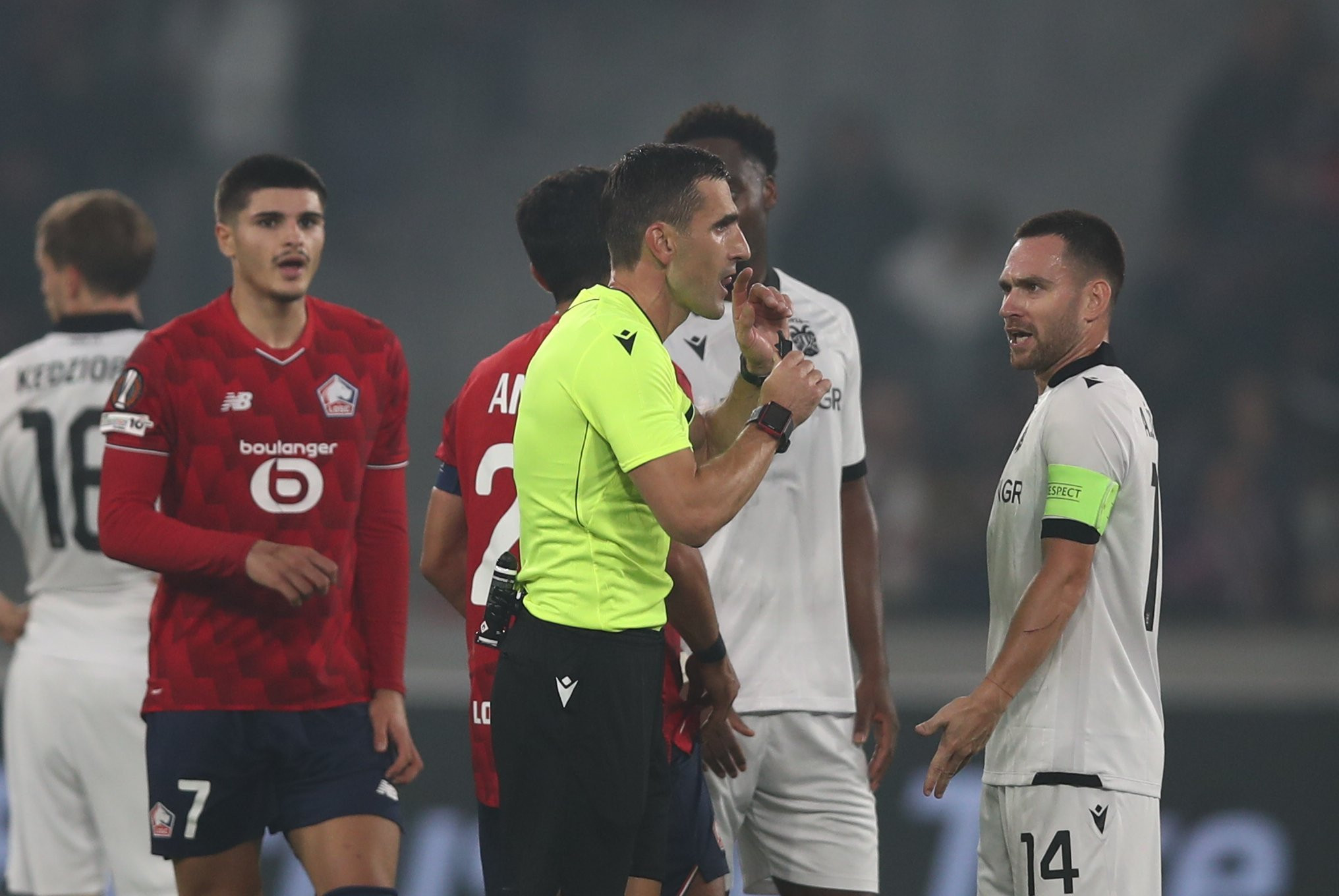 Πειθαρχική διαδικασία της UEFA στον πρόεδρο της Λιλ για όσα είπε για τη διαιτησία κόντρα στον ΠΑΟΚ