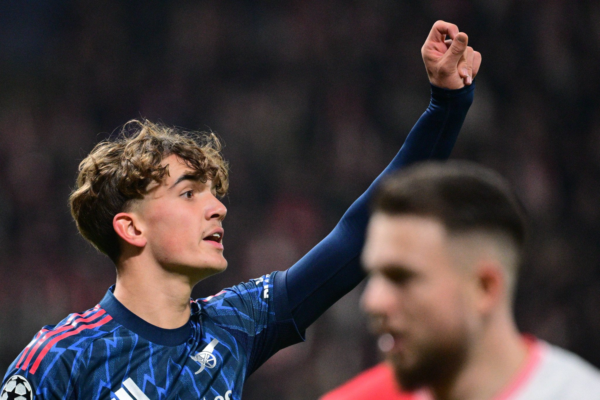 Μαξ Ντάουμαν: Ενα παιδί 15 ετών που πηγαίνει ακόμα σχολείο και γράφει ιστορία στο Champions League