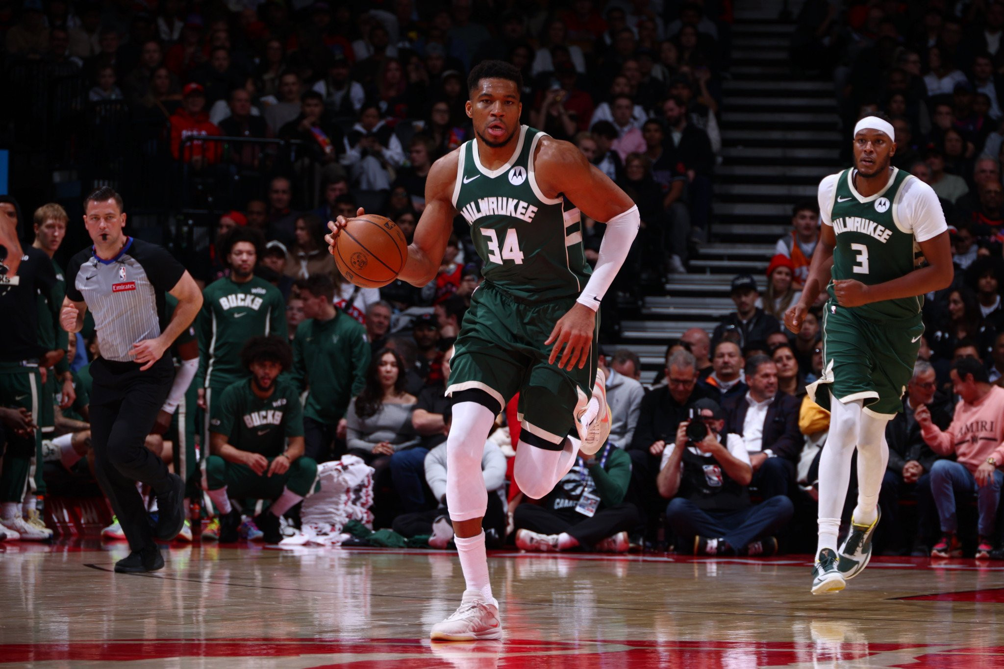 Ραγδαίες εξελίξεις: Άρχισαν επαφές του Γιάννη με τους Μπακς - Όλα τα ενδεχόμενα στο τραπέζι