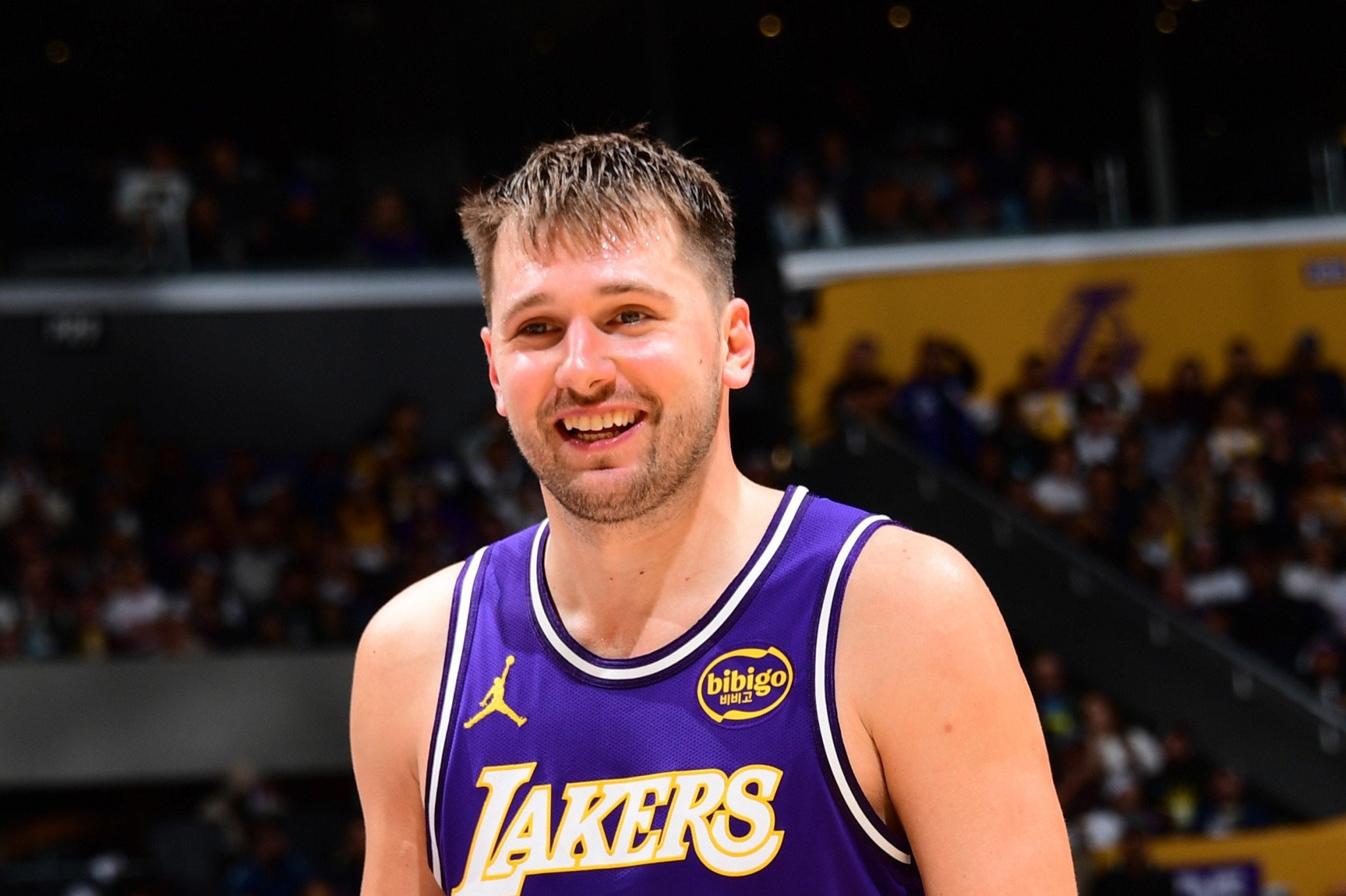 O Ντόντσιτς οδήγησε τους Λέικερς κόντρα στους Σπερς, πρώτη ήττα για τους Θάντερ