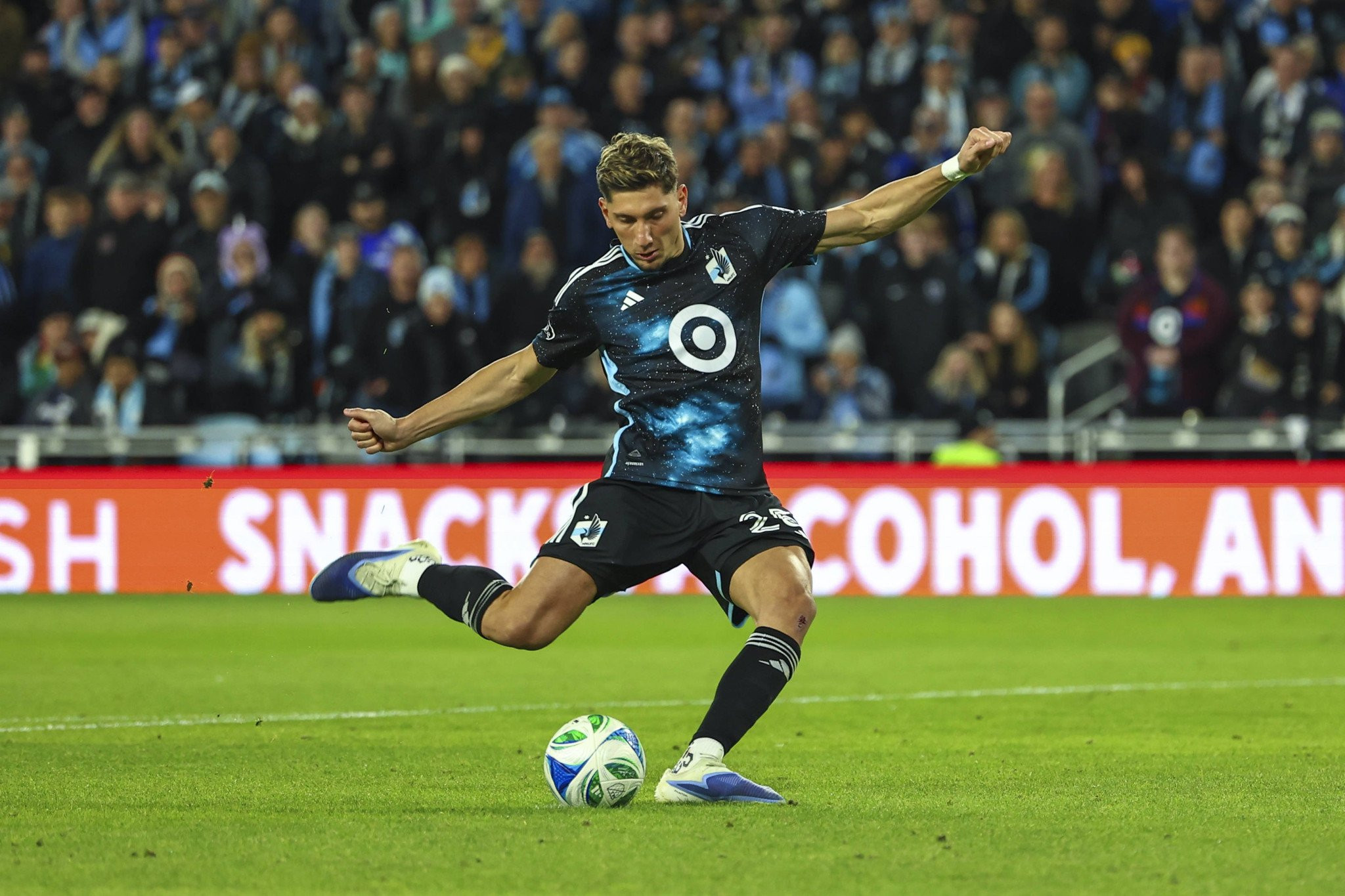 Η Μινεσότα προκρίθηκε στην επόμενη φάση του MLS με τον Τριάντη να ευστοχεί σε πέναλτι