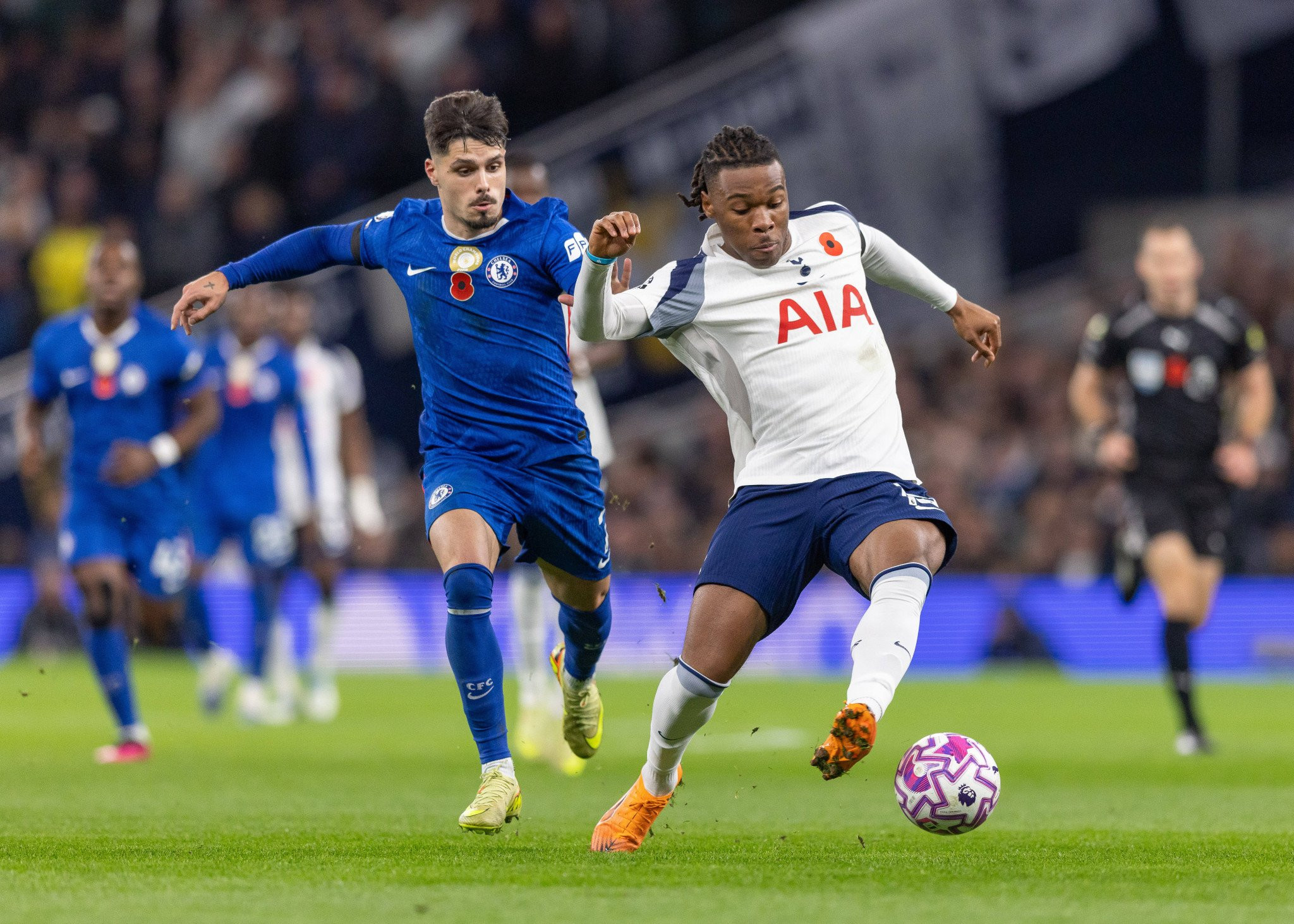 Δεν έκανε τους αντιπάλους της ούτε να... ιδρώσουν: Η σπάνια αρνητική πρωτιά της Τότεναμ στην Premier