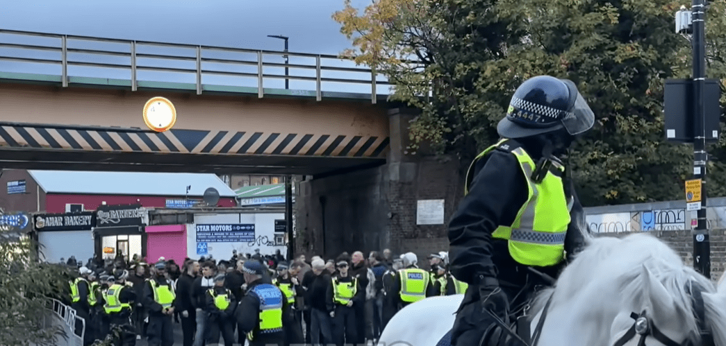 Σοκ στην Premier League - Ατζέντης απείλησε ποδοσφαιριστή με όπλο στο Λονδίνο