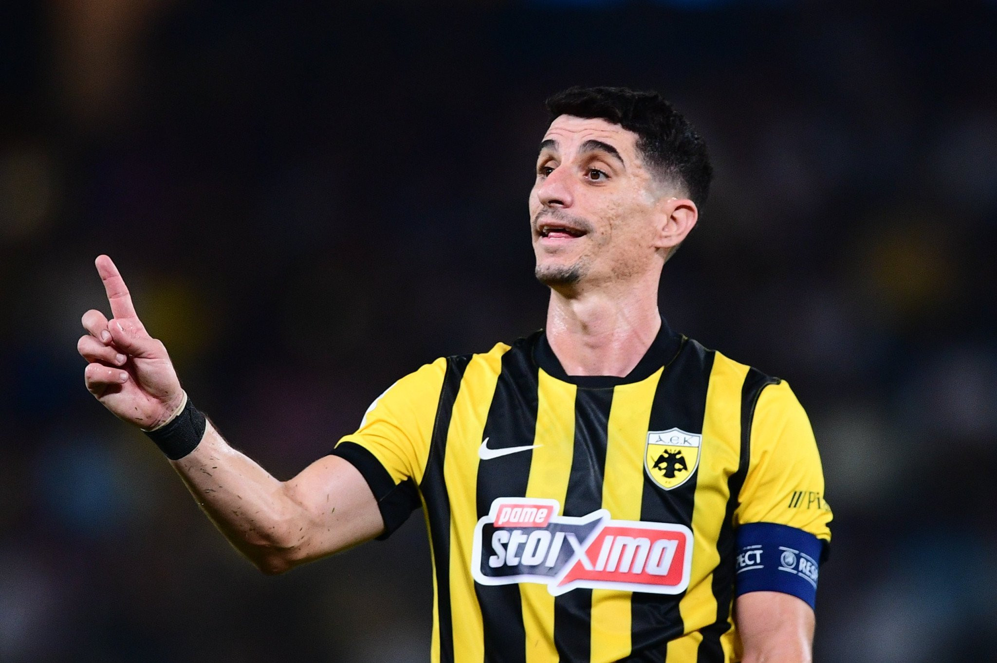 Ο Μάνταλος αποθέωσε τον Πινέδα και άφησε αιχμές κατά της διαιτησίας (photo)