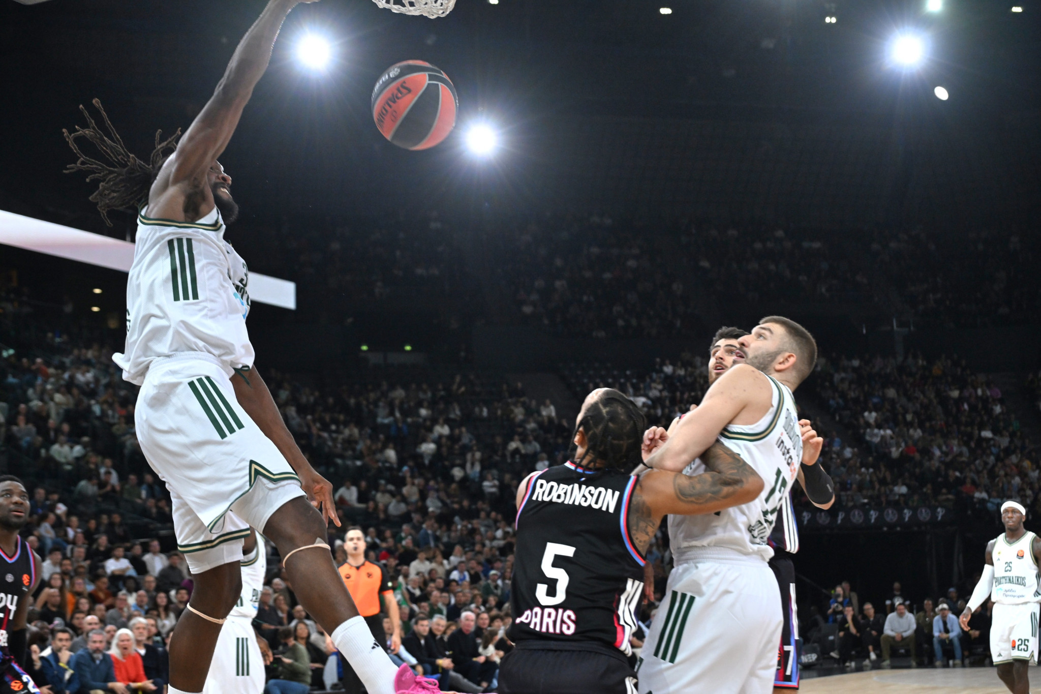 Με δυο φάσεις του Φαρίντ το TOP-10 της EuroLeague (video)!